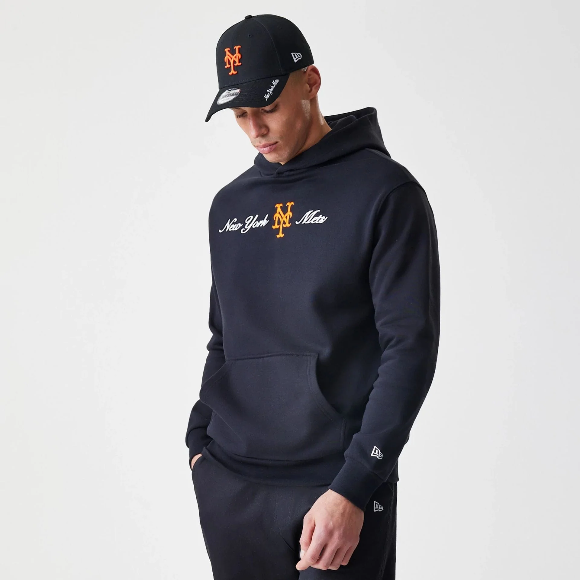 New York Mets MLB Script Black Oversized Pullover Hoodie - Image 3
