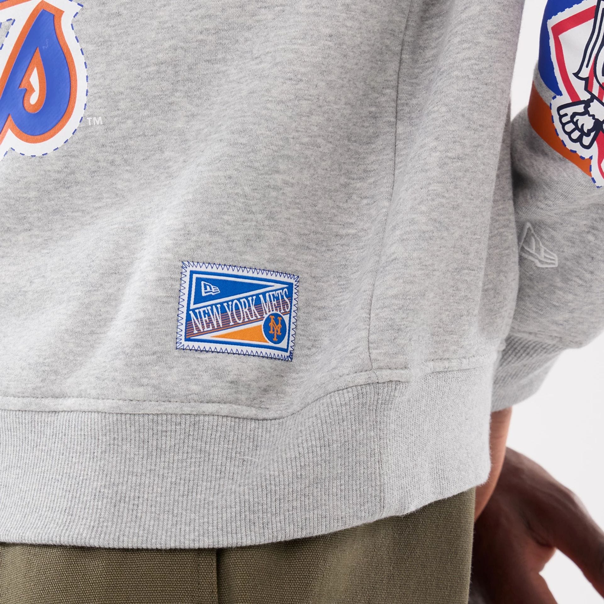 New York Mets MLB Sport Classic Grey Crew Neck Sweater - Image 4