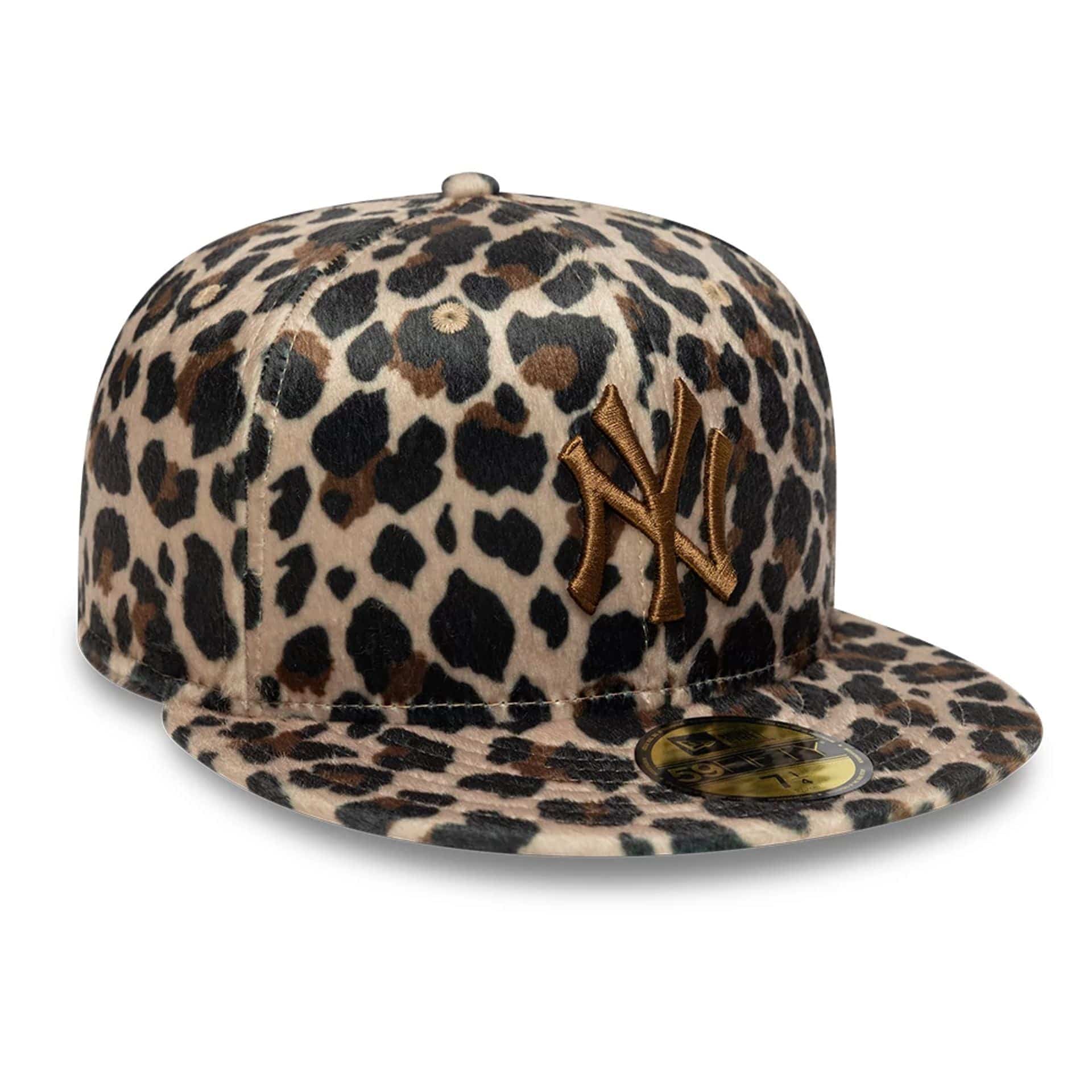 New York Yankees Animal Print Leopard Black 59FIFTY Fitted Cap - Image 4
