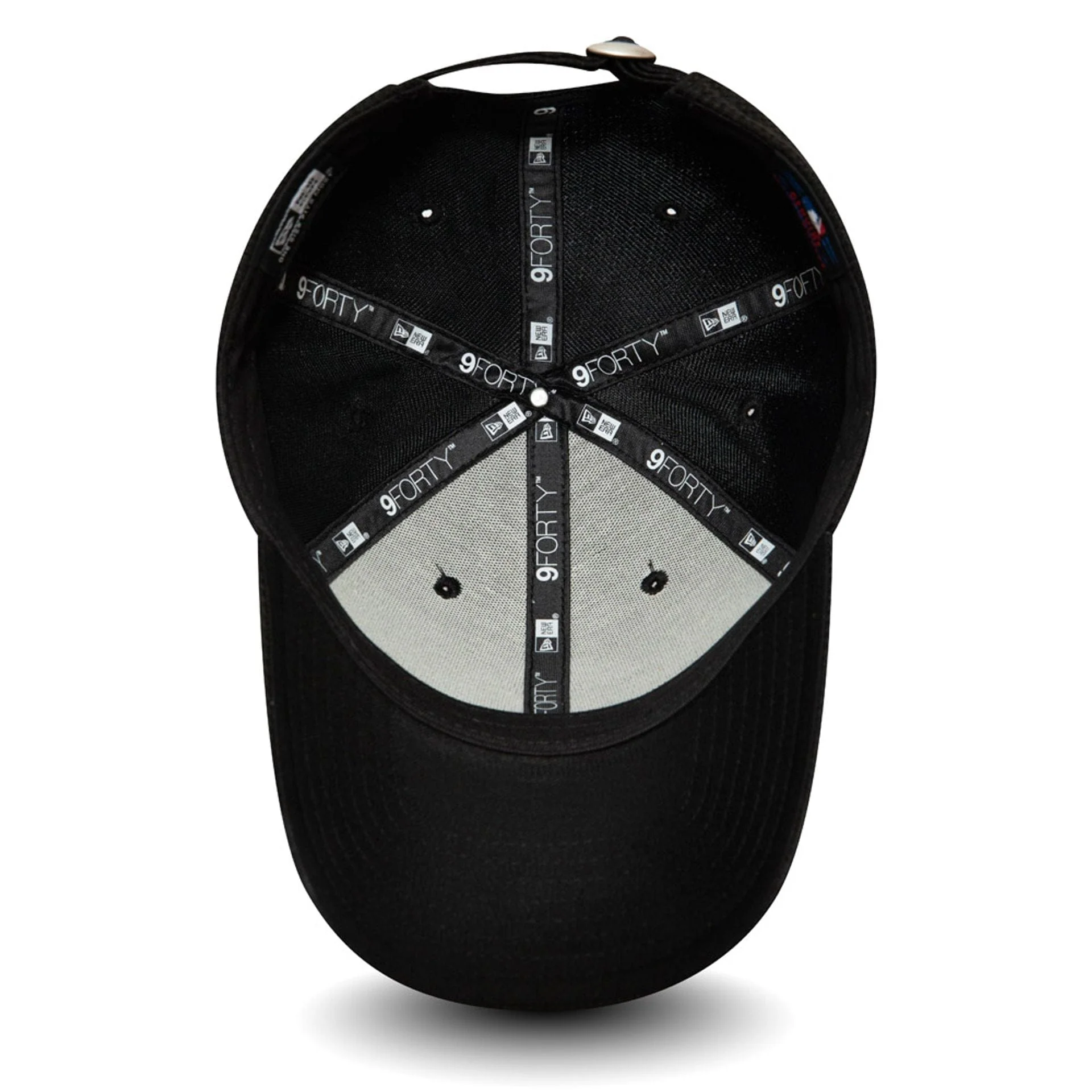 New York Yankees Diamond Era Black 9FORTY Cap - Image 4