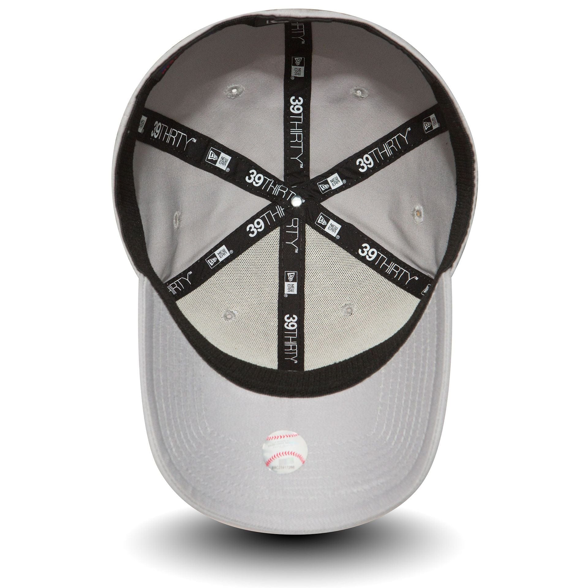 New York Yankees Essential Grey 39THIRTY Cap - Image 4