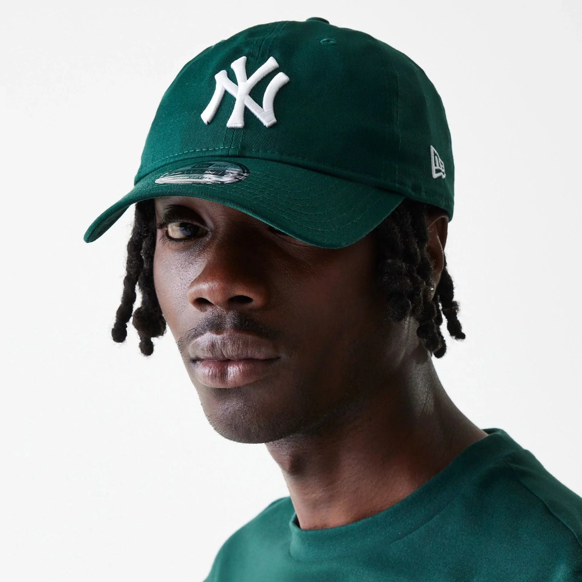 New York Yankees League Essential Dark Green 9TWENTY Adjustable Cap - Image 4