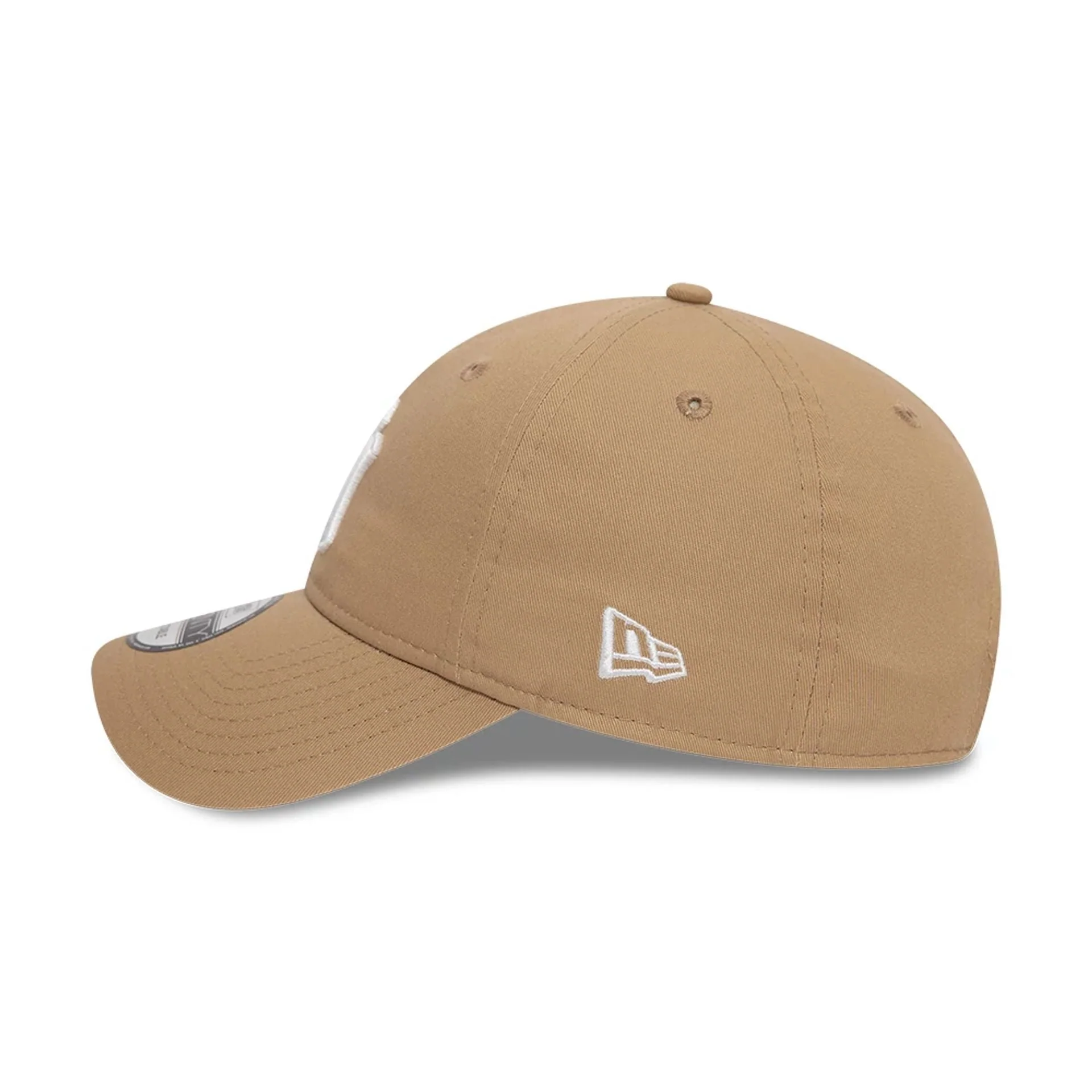 New York Yankees League Essential Light Beige 9TWENTY Adjustable Cap - Image 4