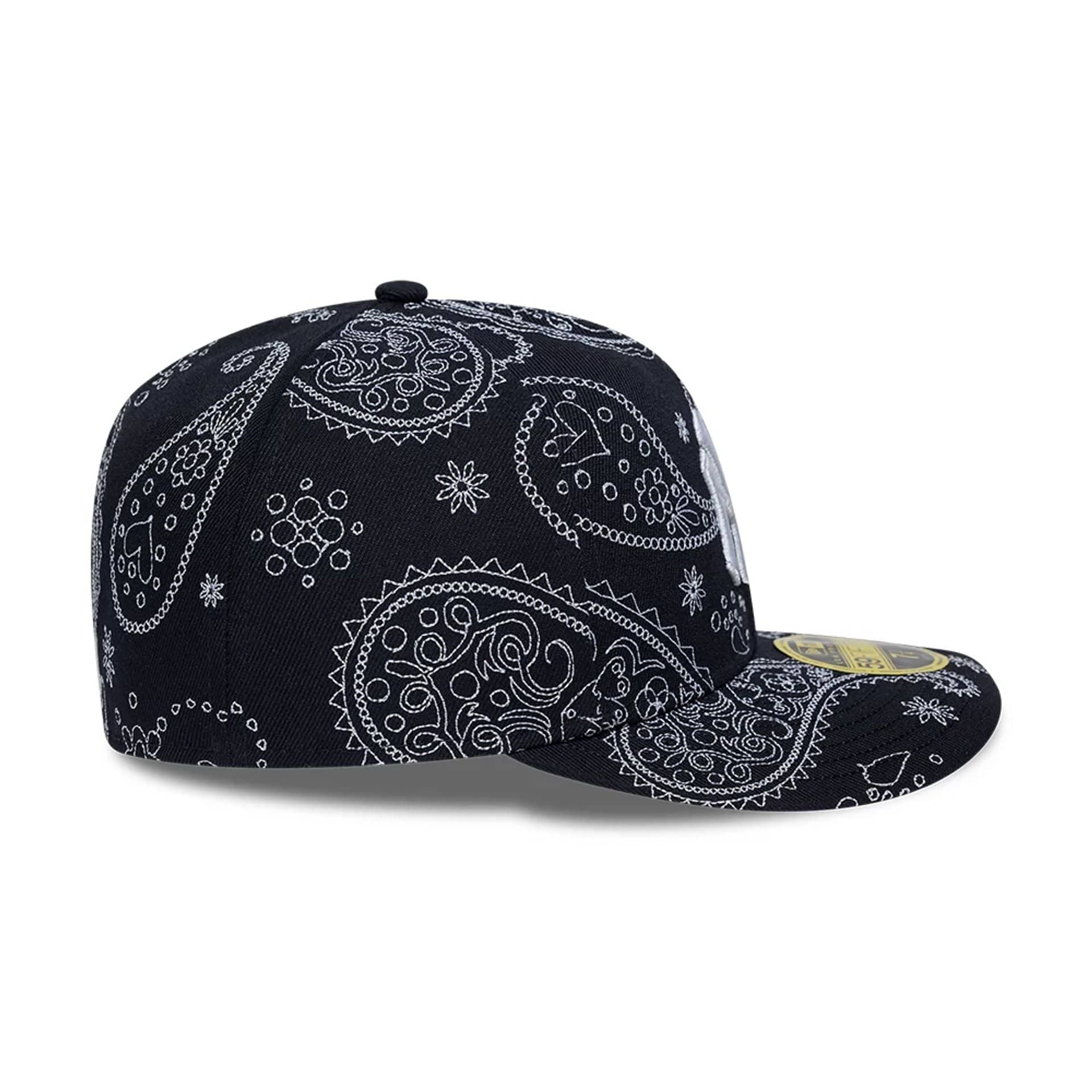 New York Yankees MLB All Over Paisley Navy Low Profile 59FIFTY Fitted Cap - Image 6