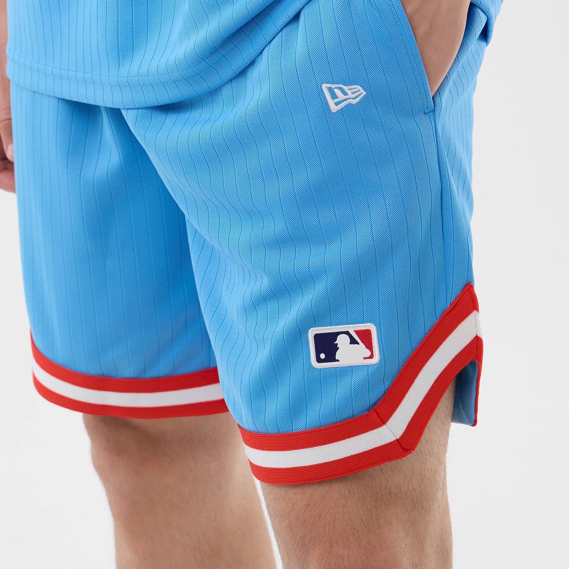 New York Yankees MLB Arch Pastel Blue Oversized Shorts - Image 5