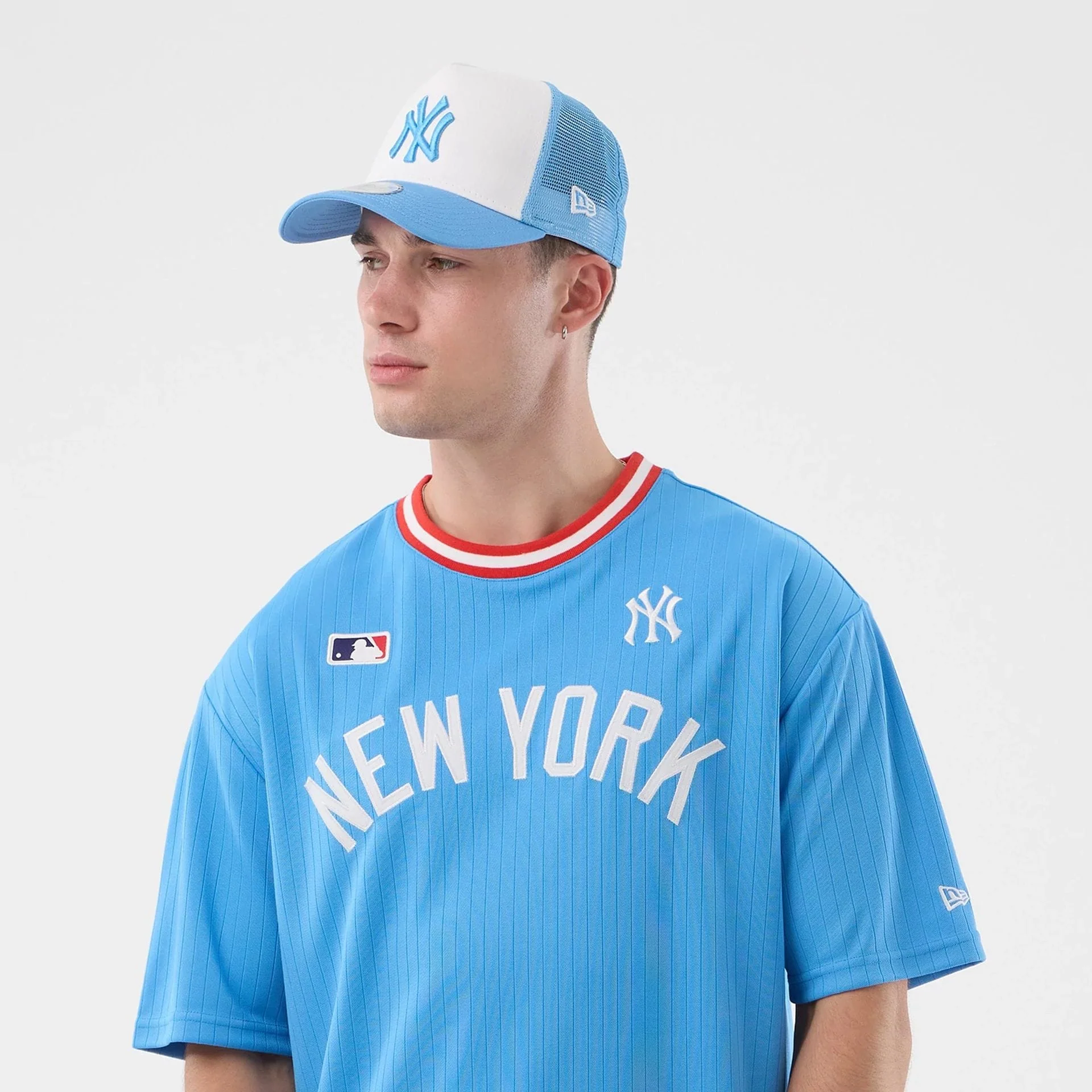 New York Yankees MLB Arch Pastel Blue Oversized T-Shirt - Image 6