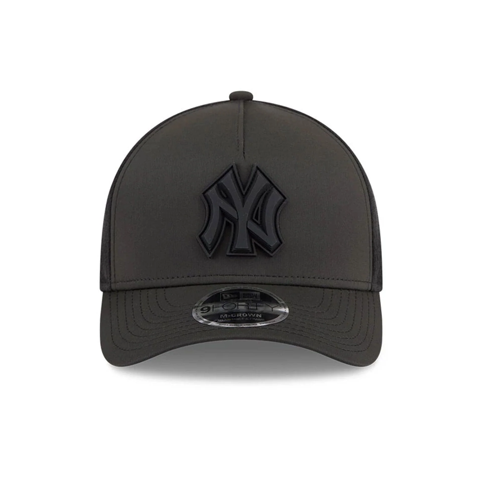 New York Yankees MLB Badged Black 9FORTY M-Crown A-Frame Trucker Cap - Image 3