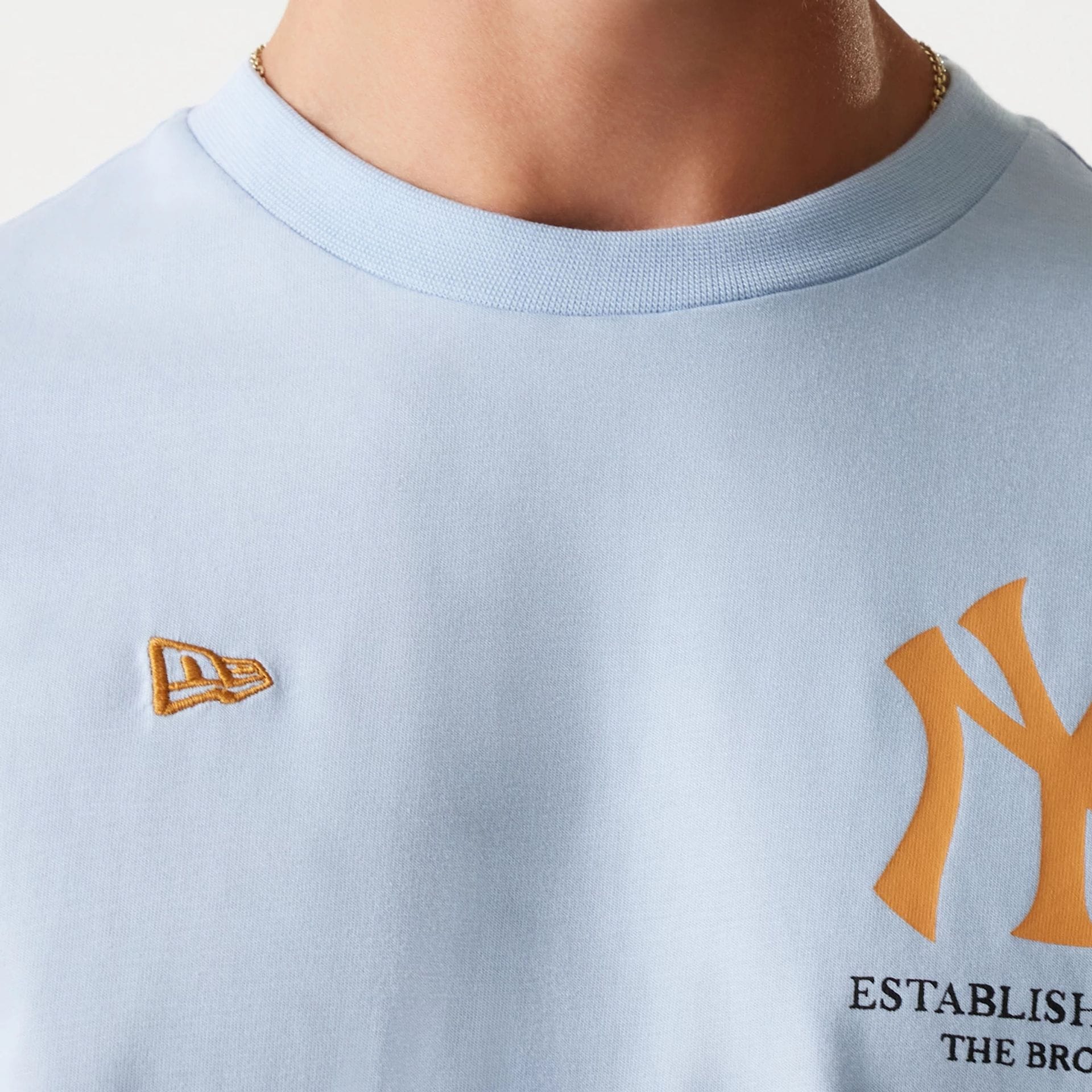 New York Yankees MLB Baseball Graphic Pastel Blue Oversized T-Shirt - Image 7