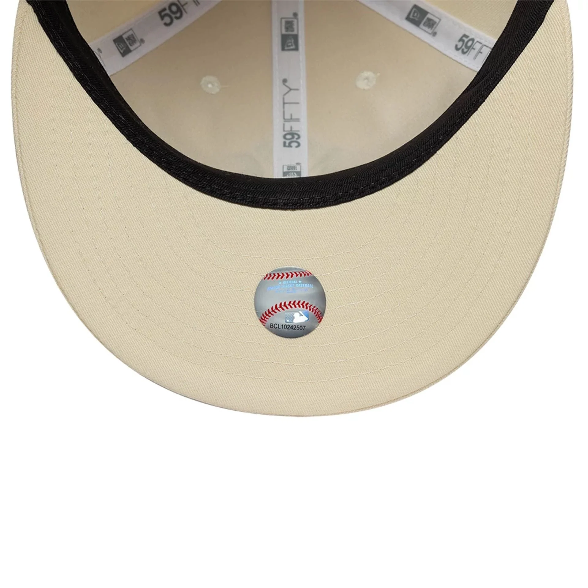 New York Yankees MLB Baseball Stitch Cream Retro Crown 59FIFTY Fitted Cap - Image 7