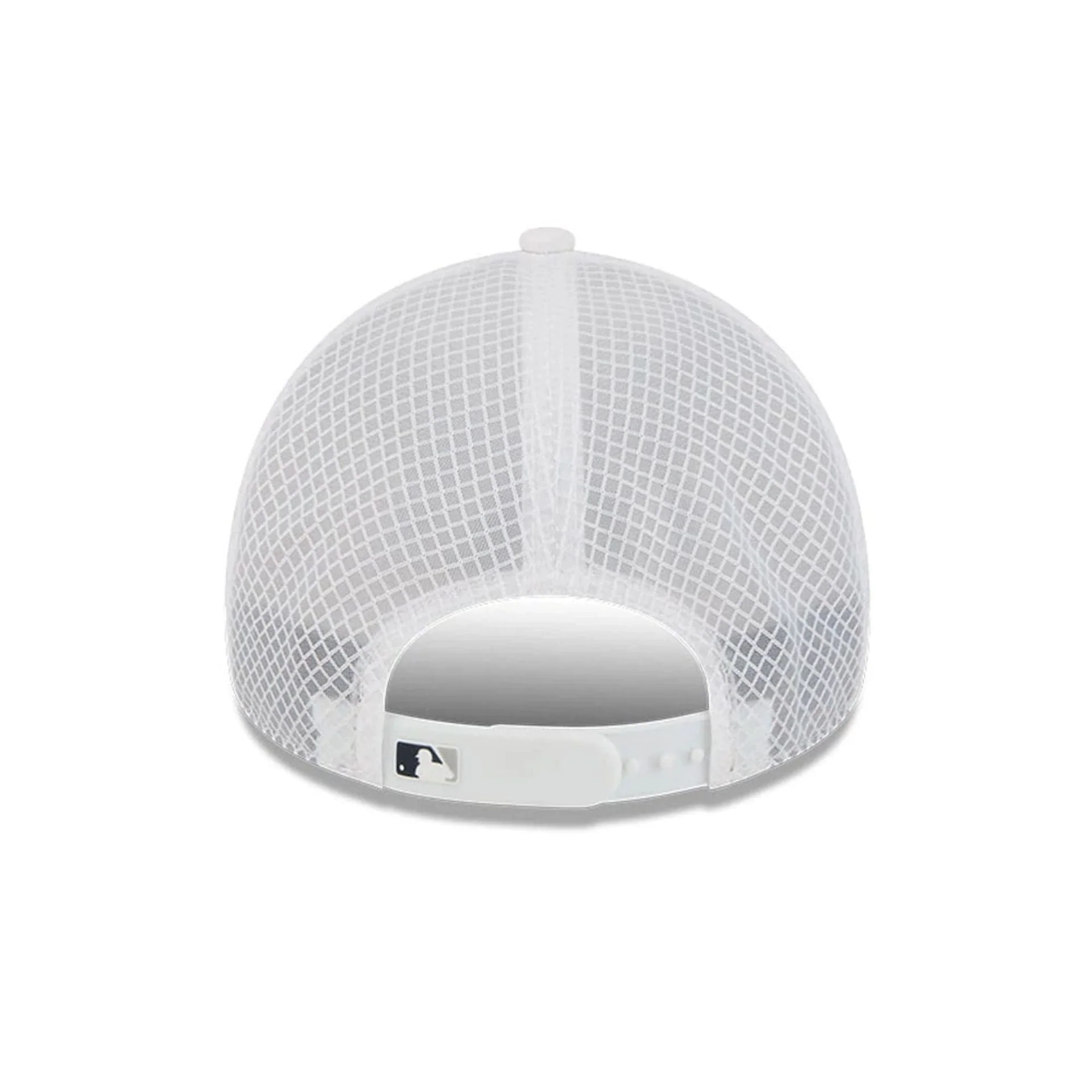 New York Yankees MLB Batting Practice 2026 White 9FORTY Apex Adjustable Cap - Image 4