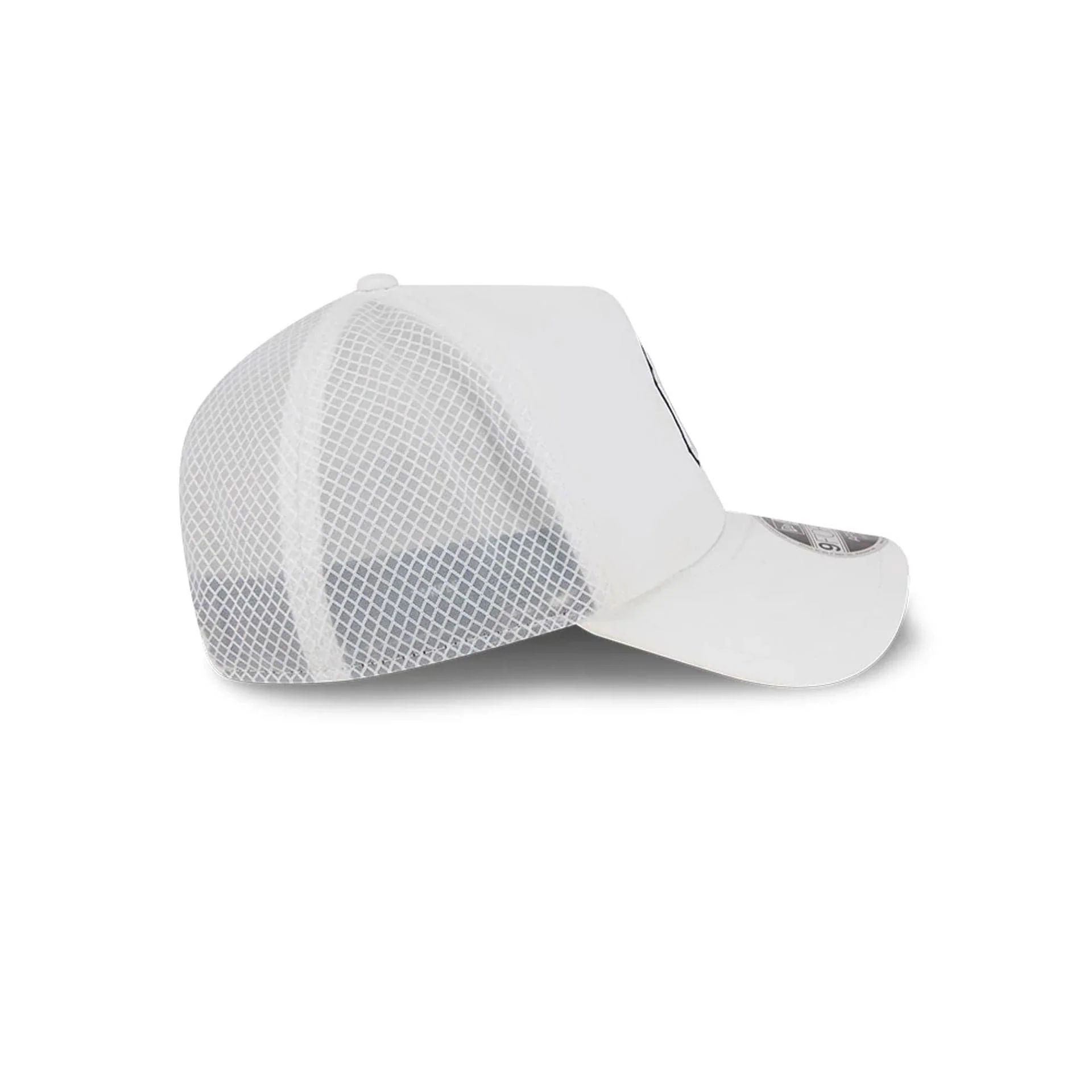 New York Yankees MLB Batting Practice 2026 White 9FORTY Apex Adjustable Cap - Image 6