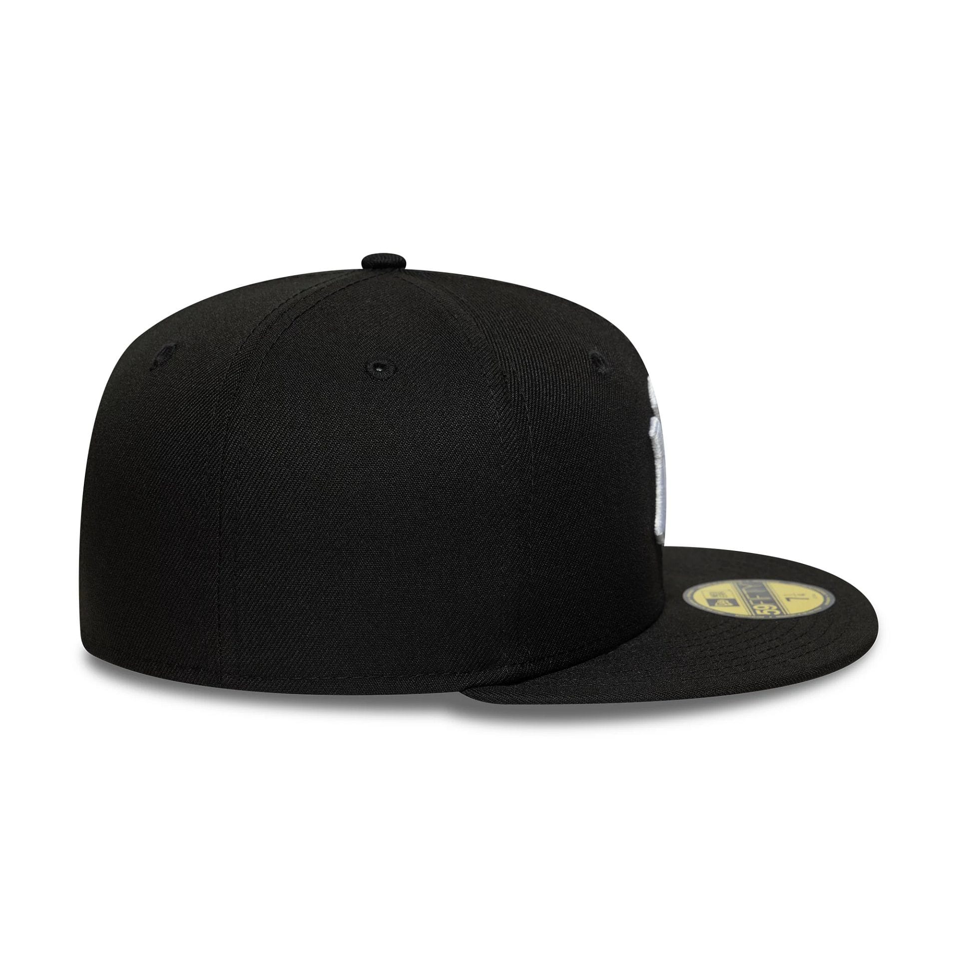 New York Yankees MLB Black 59FIFTY Fitted Cap - Image 6