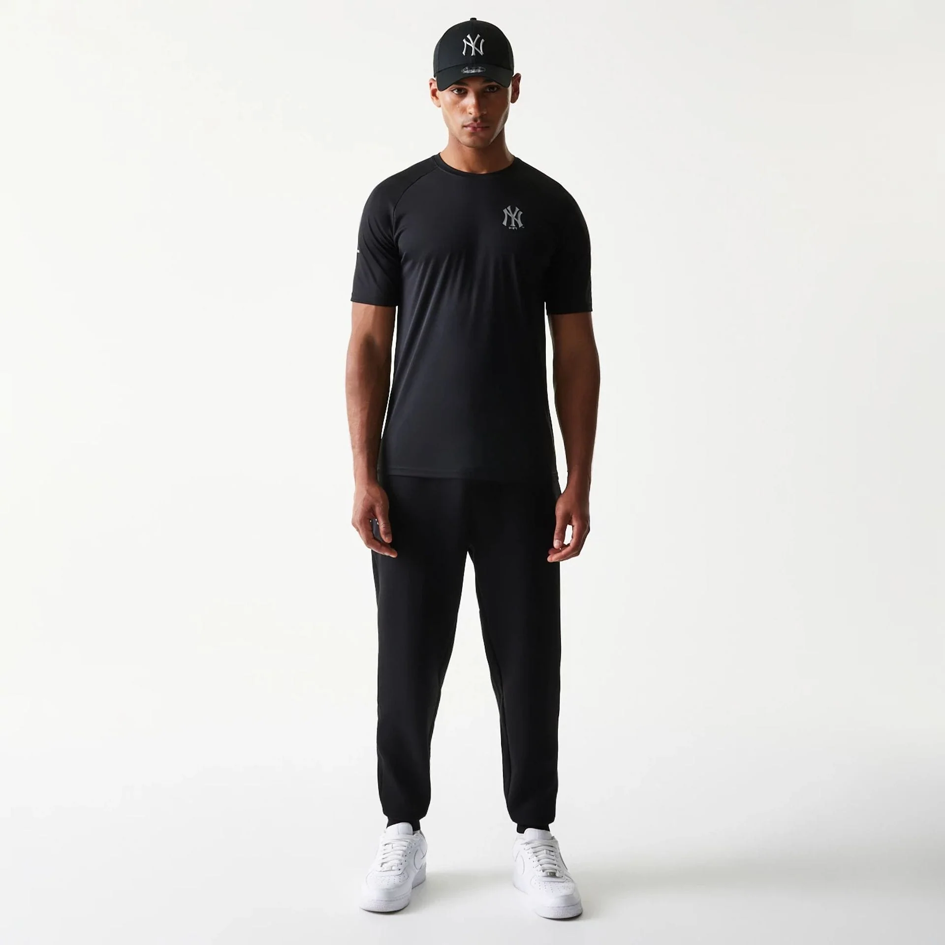 New York Yankees MLB Black Joggers - Image 8