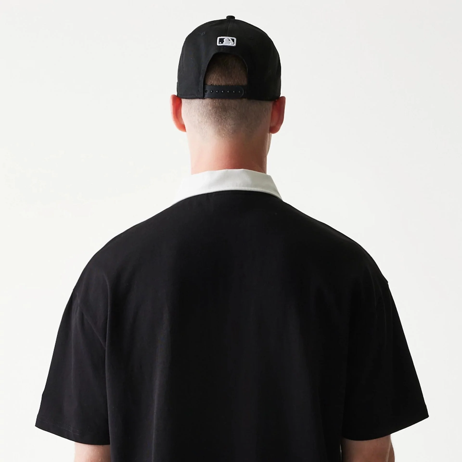 New York Yankees MLB Black Oversized Polo T-Shirt - Image 7