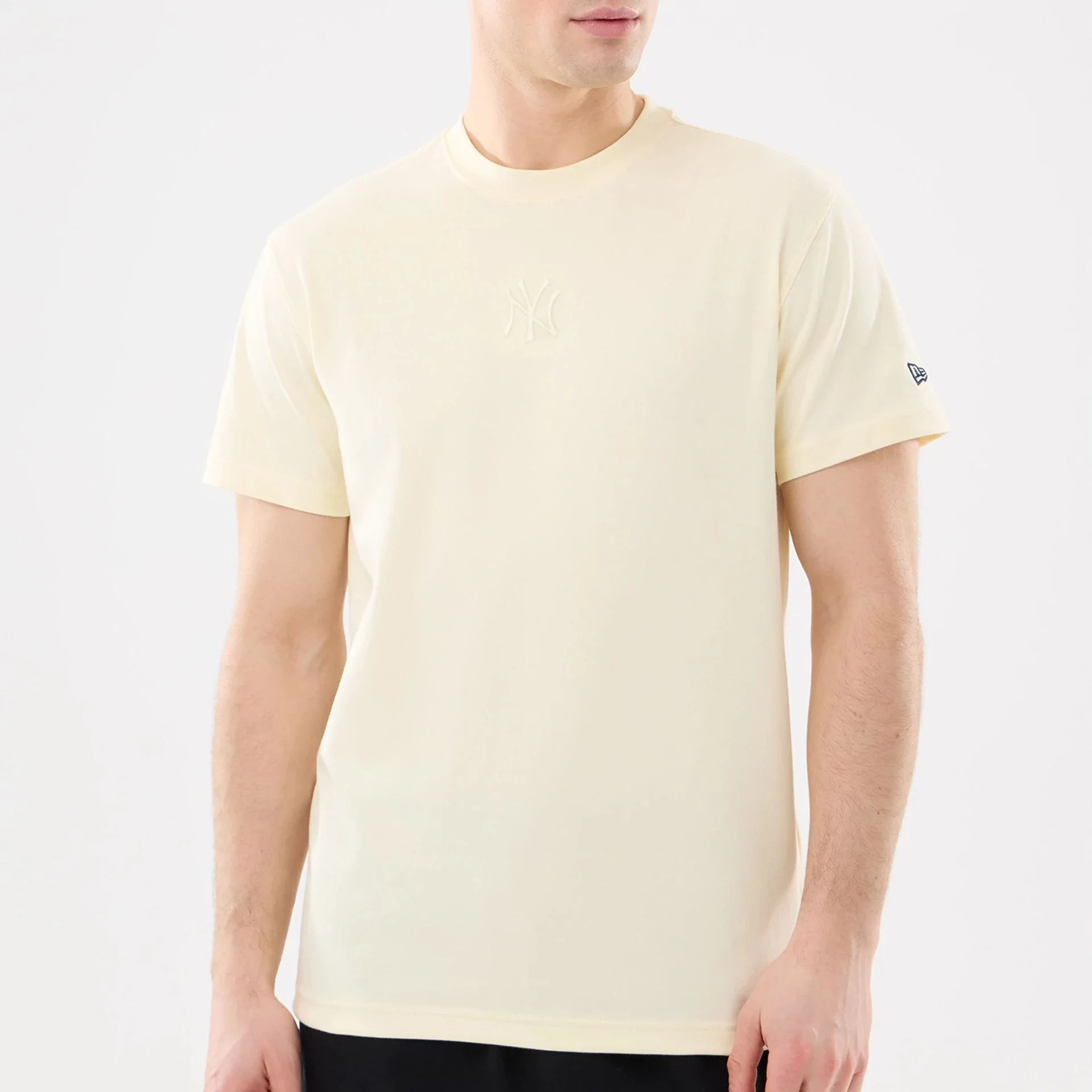 New York Yankees MLB Cartoon Cream T-Shirt - Image 3