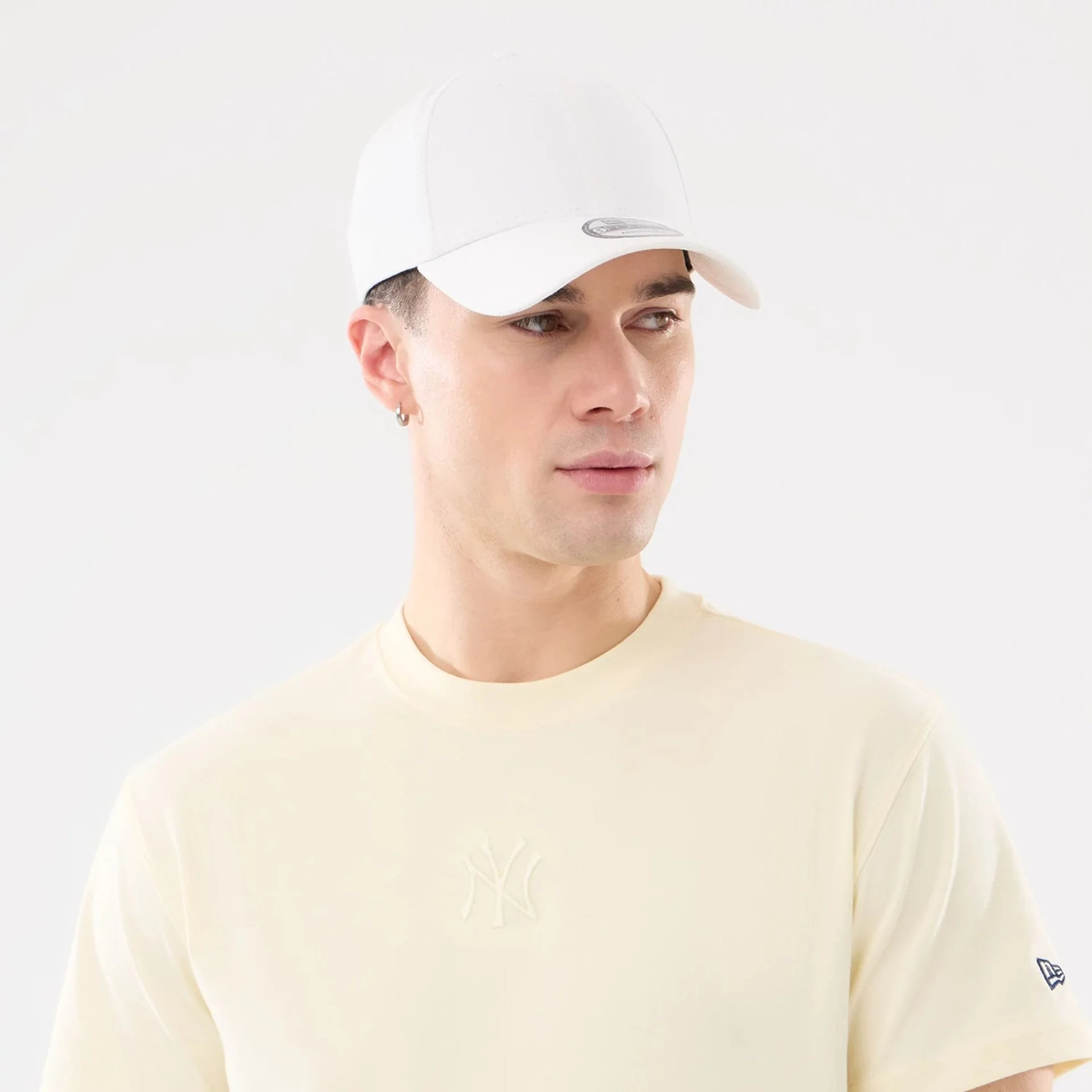 New York Yankees MLB Cartoon Cream T-Shirt - Image 6