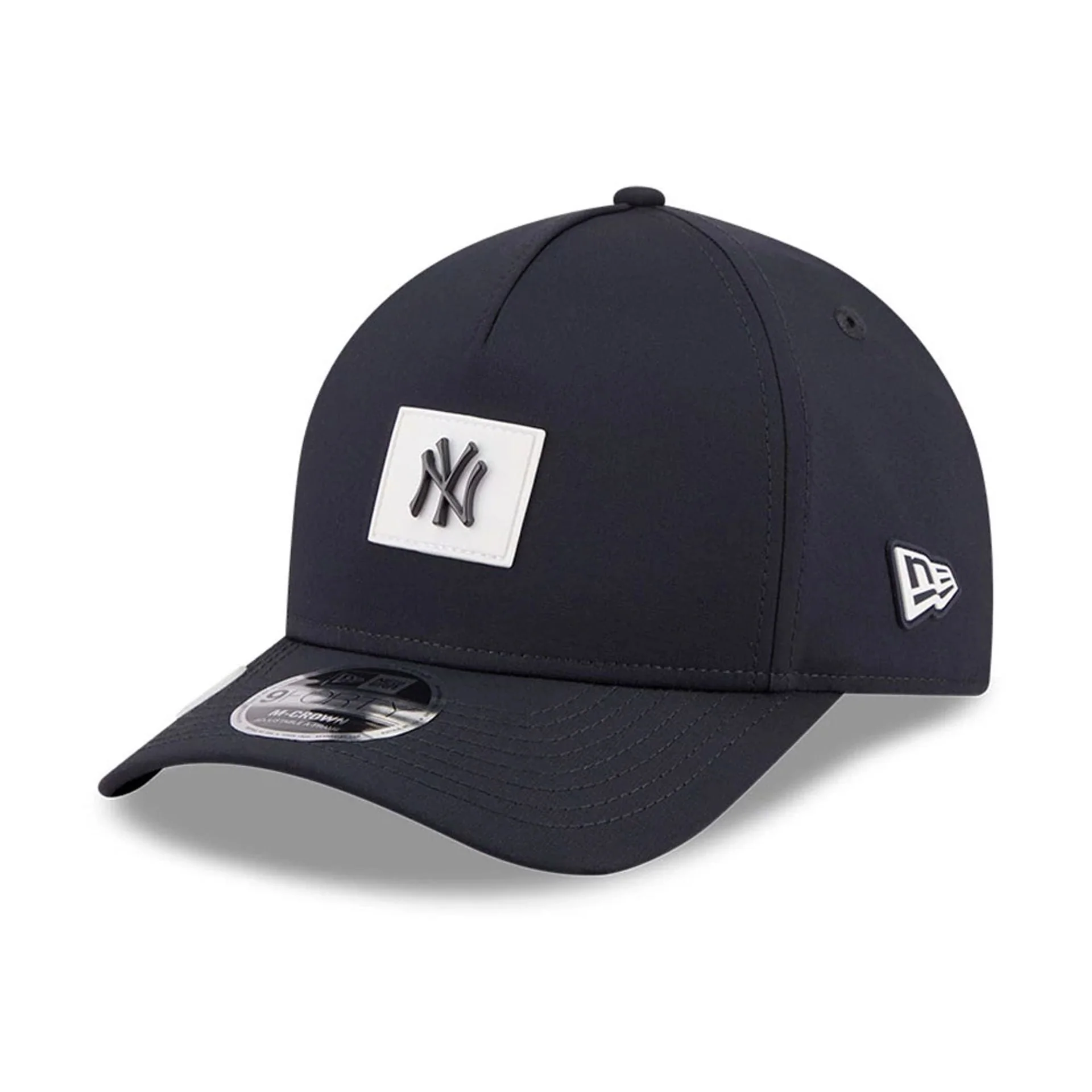 New York Yankees MLB Clubhouse Navy 9FORTY M-Crown A-Frame Adjustable Cap - Image 3