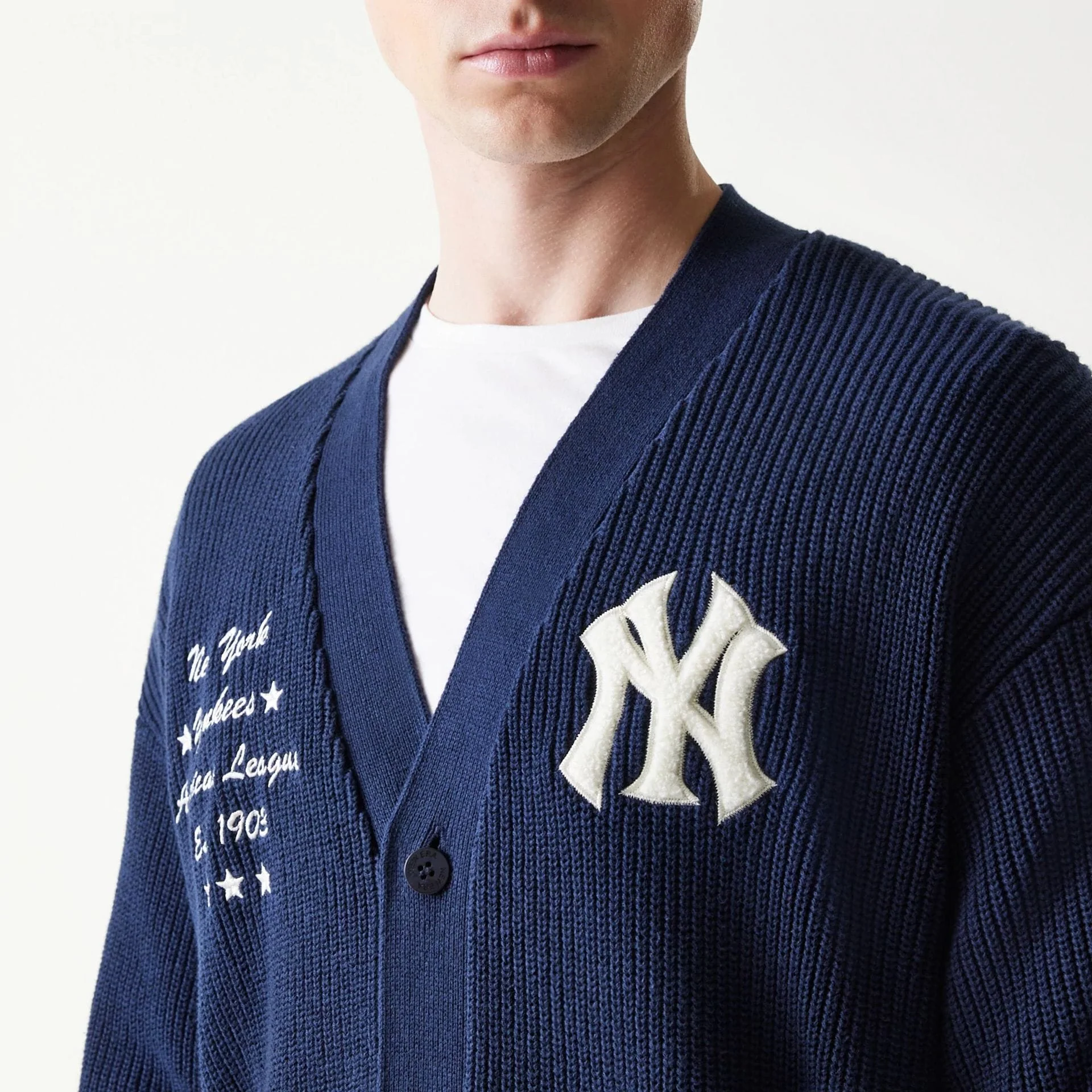 New York Yankees MLB Collegiate Navy Cardigan - Image 5