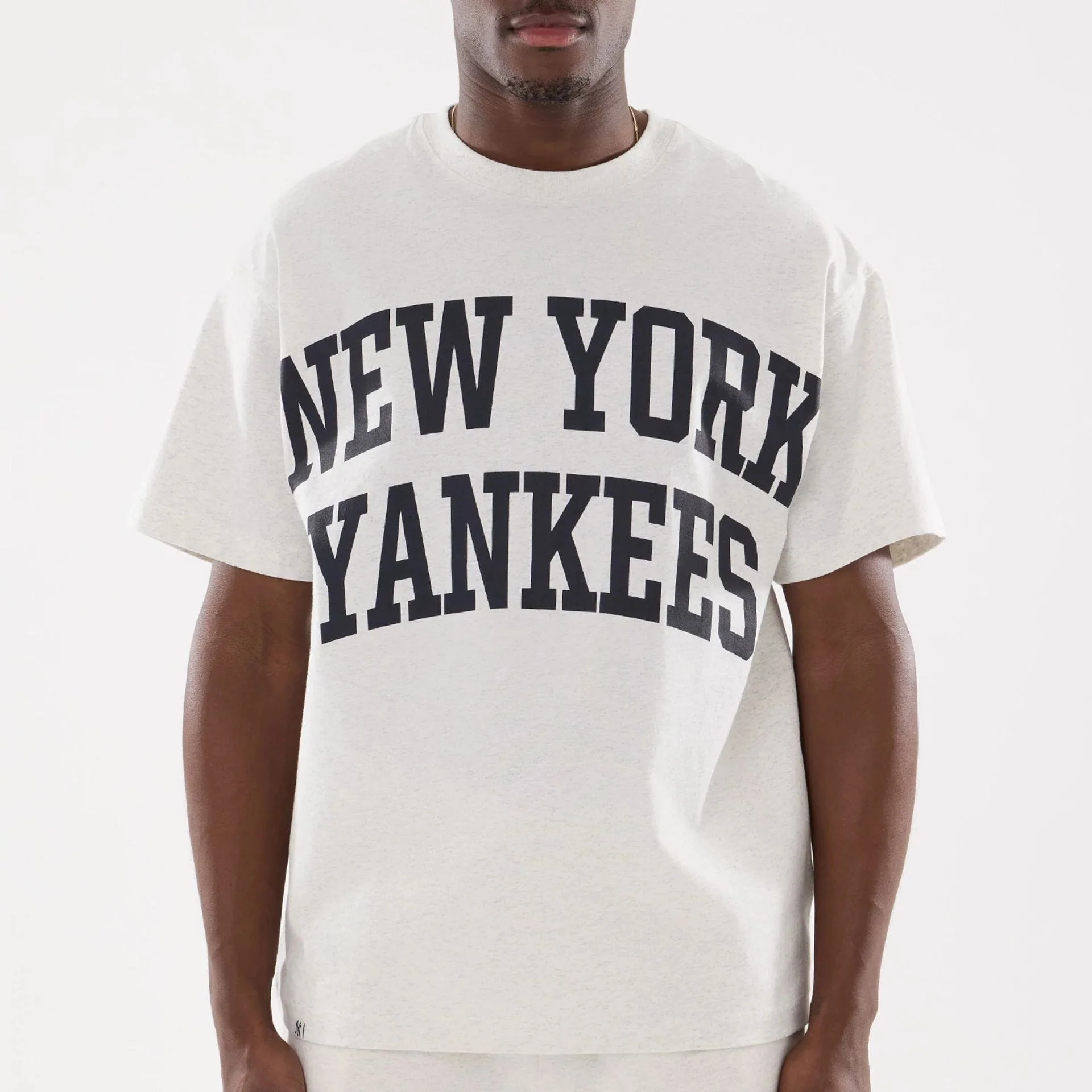 New York Yankees MLB Comfort Grey T-Shirt - Image 6
