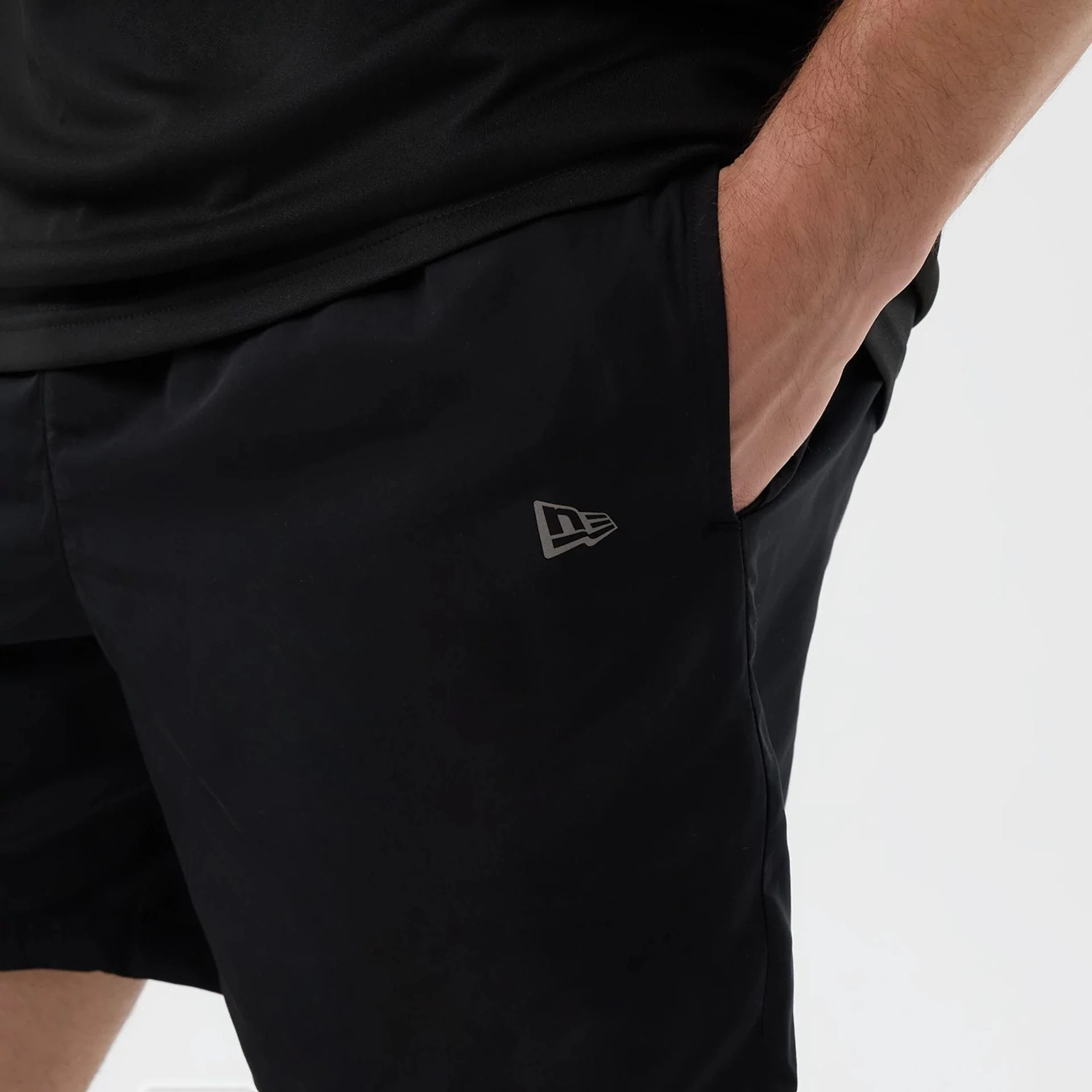 New York Yankees MLB Core Plus Black Shorts - Image 4