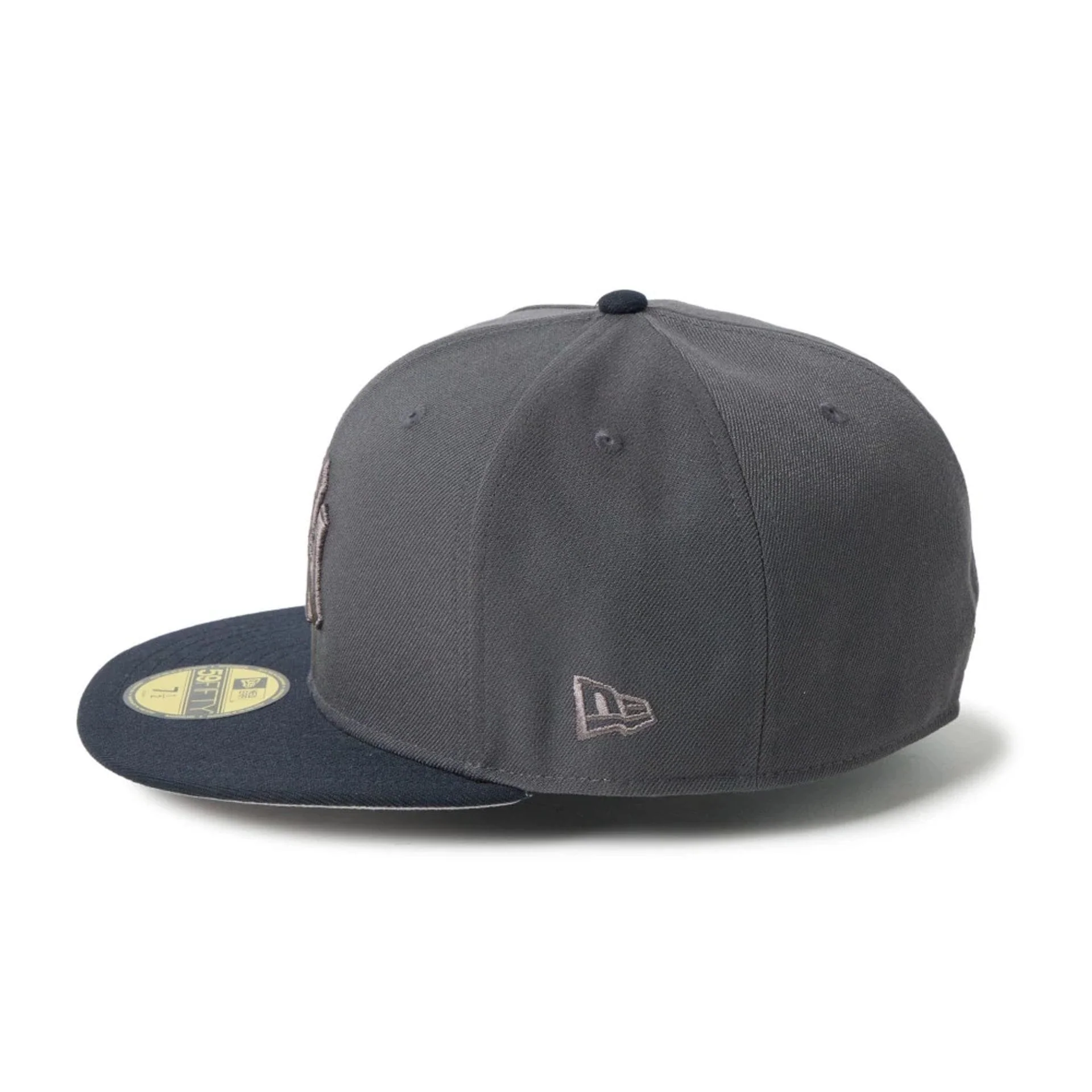 New York Yankees MLB Dark Grey 59FIFTY Fitted Cap - Image 7