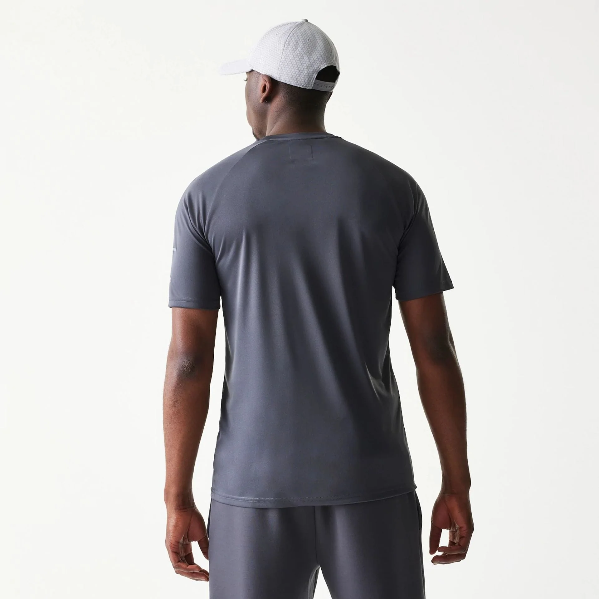 New York Yankees MLB Dark Grey T-Shirt - Image 2
