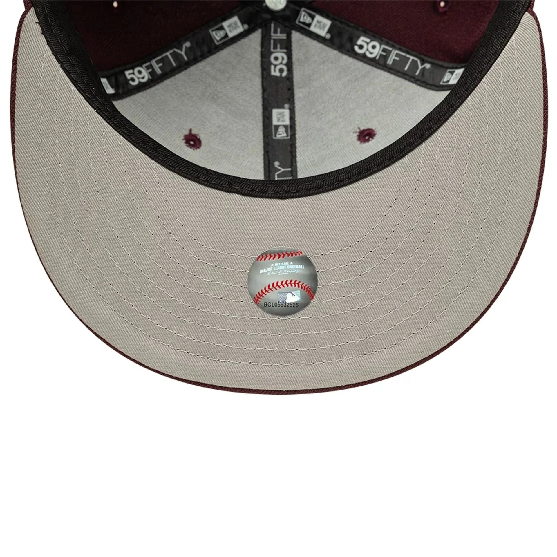 New York Yankees MLB Dark Purple 59FIFTY Fitted Cap - Image 2