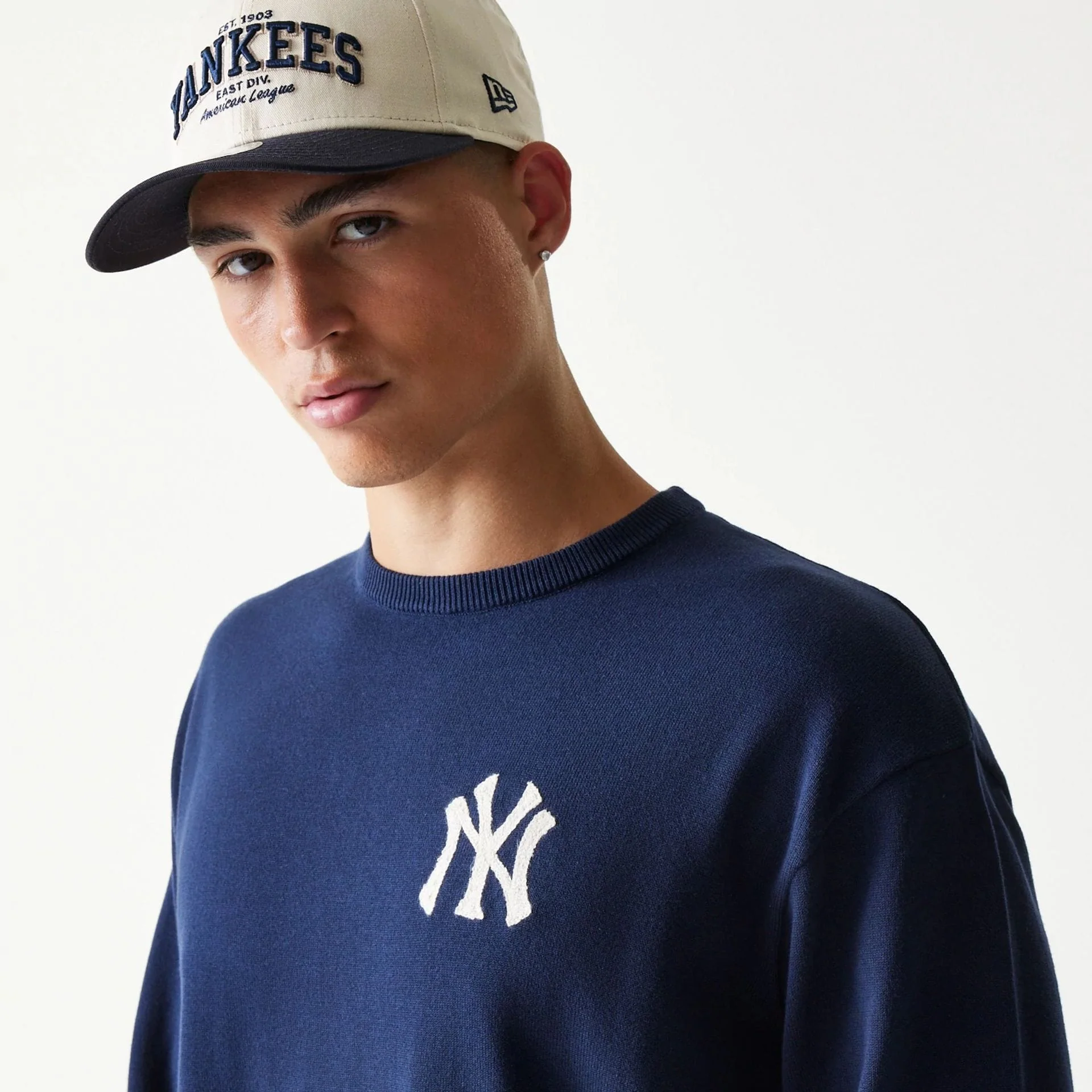 New York Yankees MLB Essential Navy Knitted Sweater - Image 5