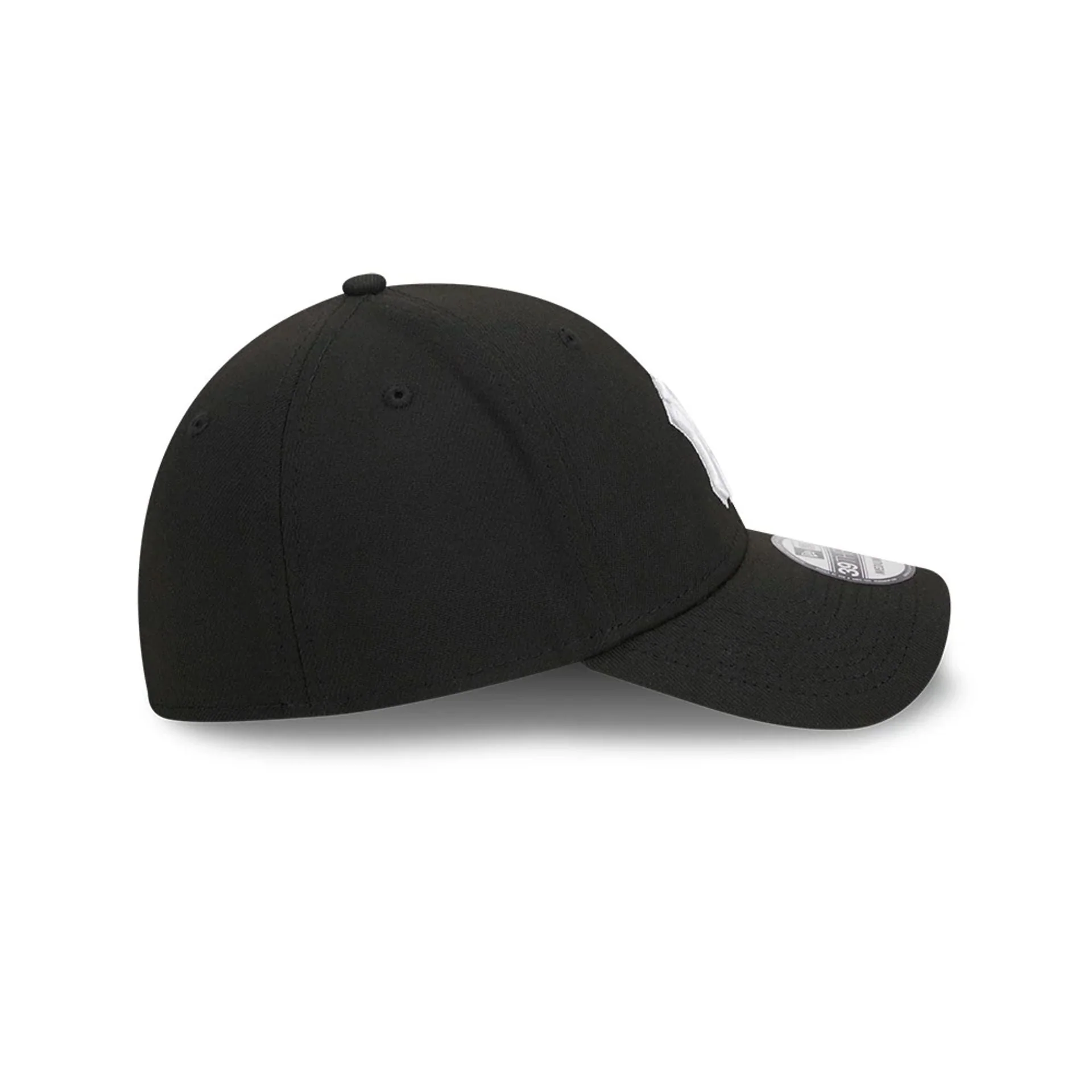 New York Yankees MLB Evergreen Black 39THIRTY Stretch Fit Cap - Image 6