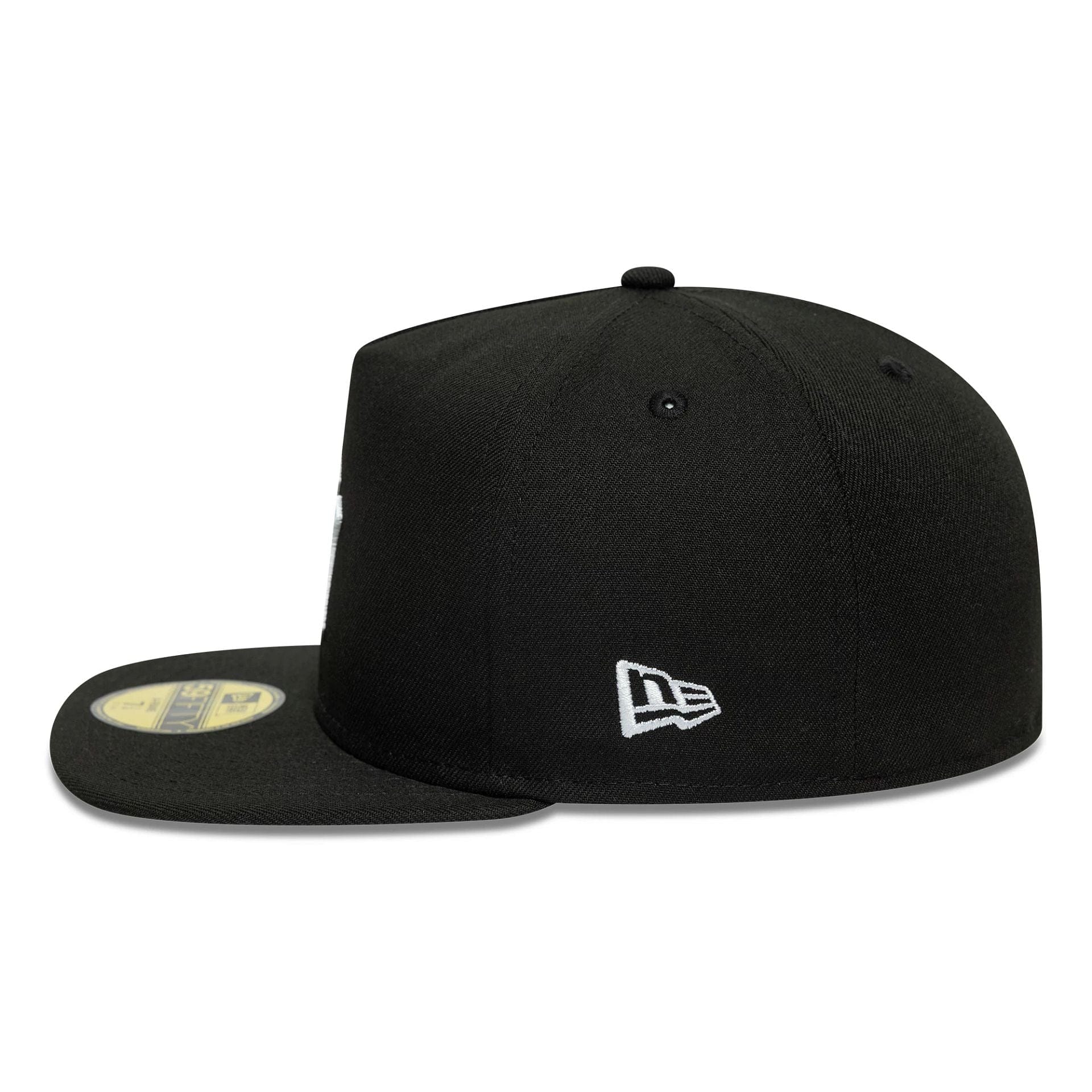 New York Yankees MLB Flat Black 59FIFTY A-Frame Fitted Cap - Image 5
