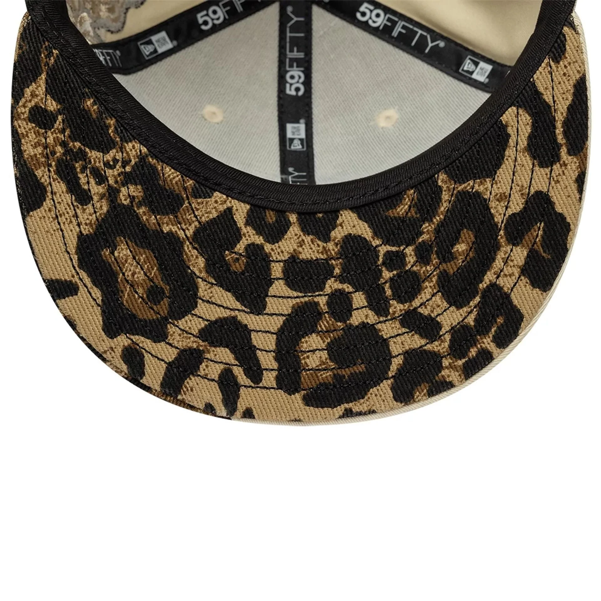 New York Yankees MLB Floral Leopard Light Beige 59FIFTY Fitted Cap - Image 2