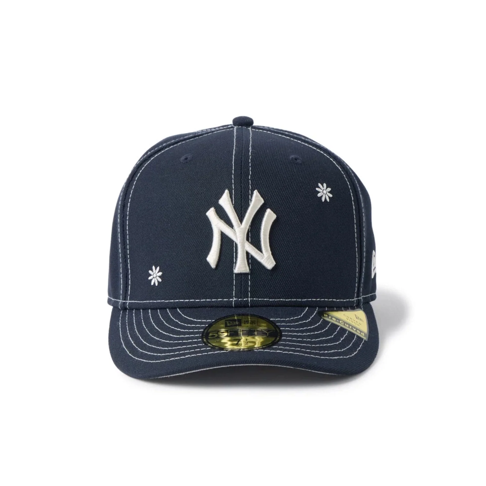 New York Yankees MLB Floral Navy 59FIFTY Fitted Cap - Image 2