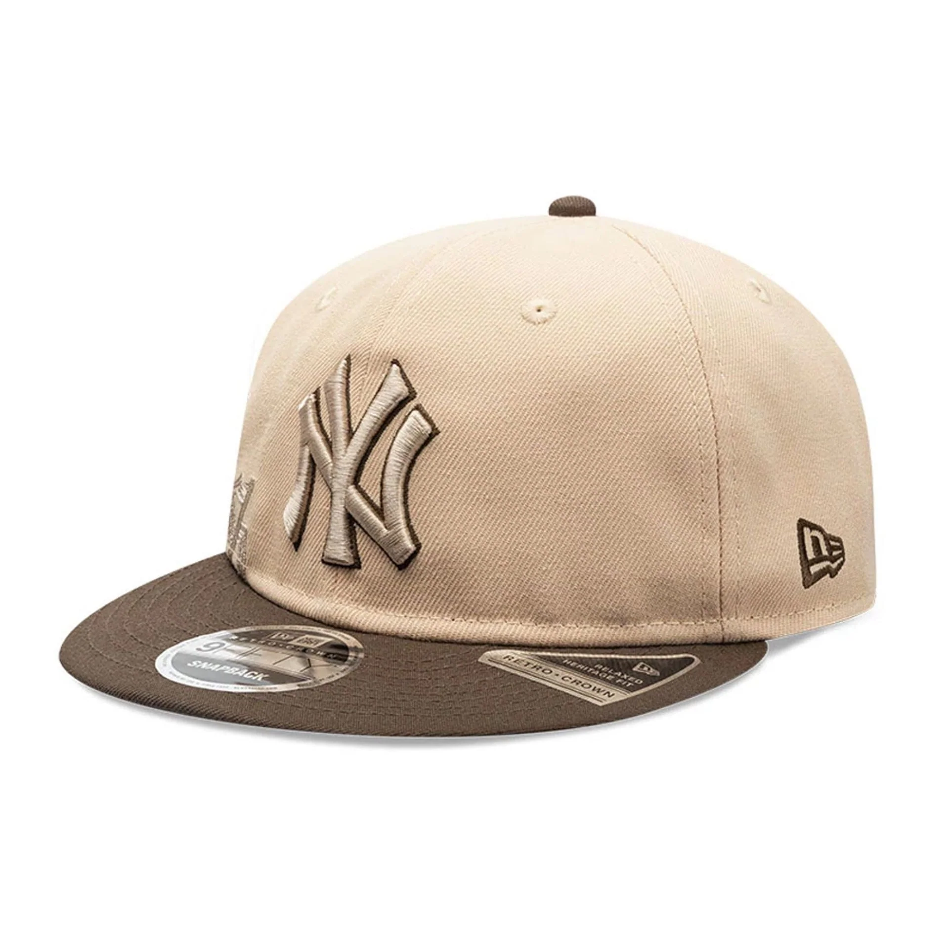 New York Yankees MLB Gothic Script Beige Retro Crown 9FIFTY Cap - Image 3