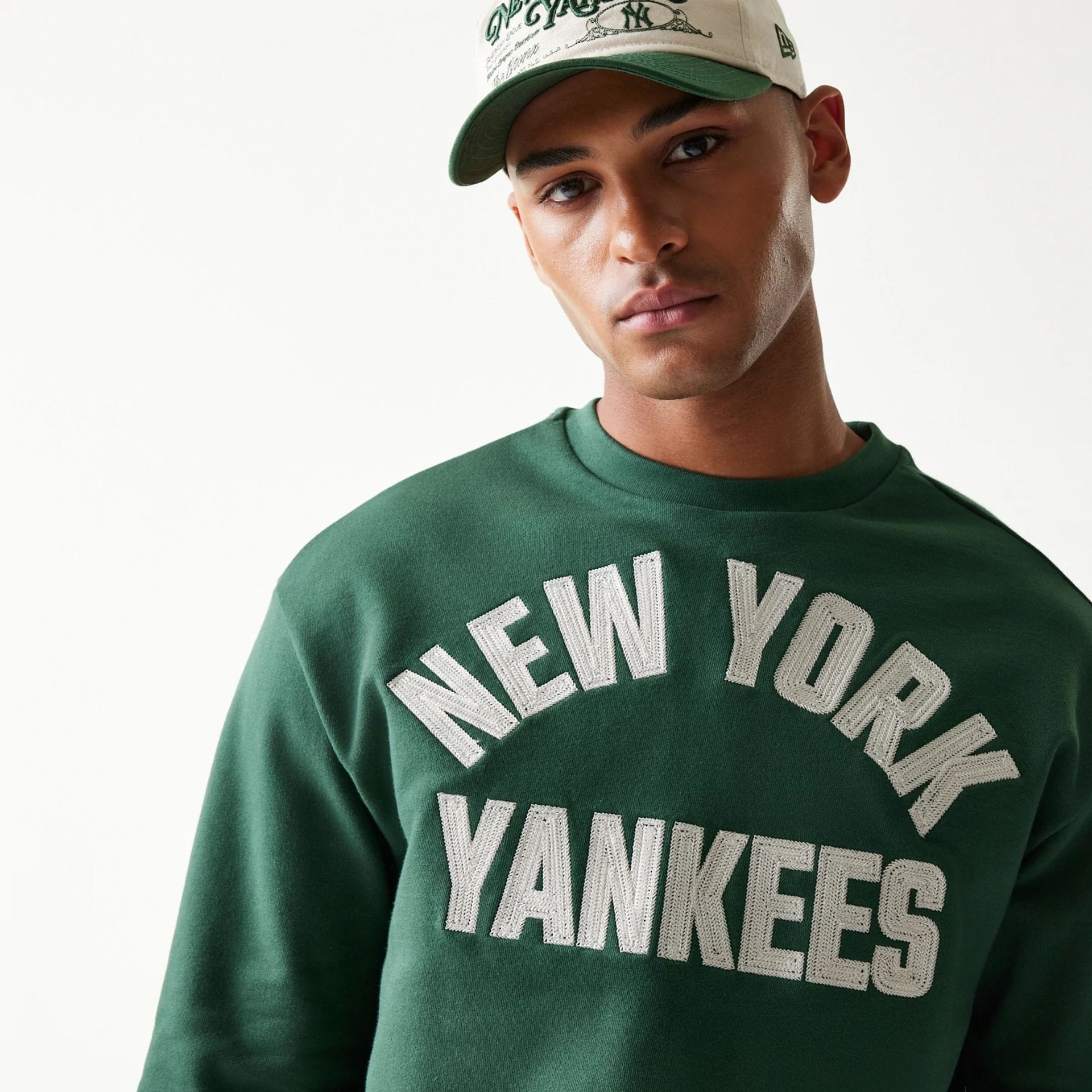 New York Yankees MLB Graphic Dark Green Oversized Crew Neck Sweater - Image 6