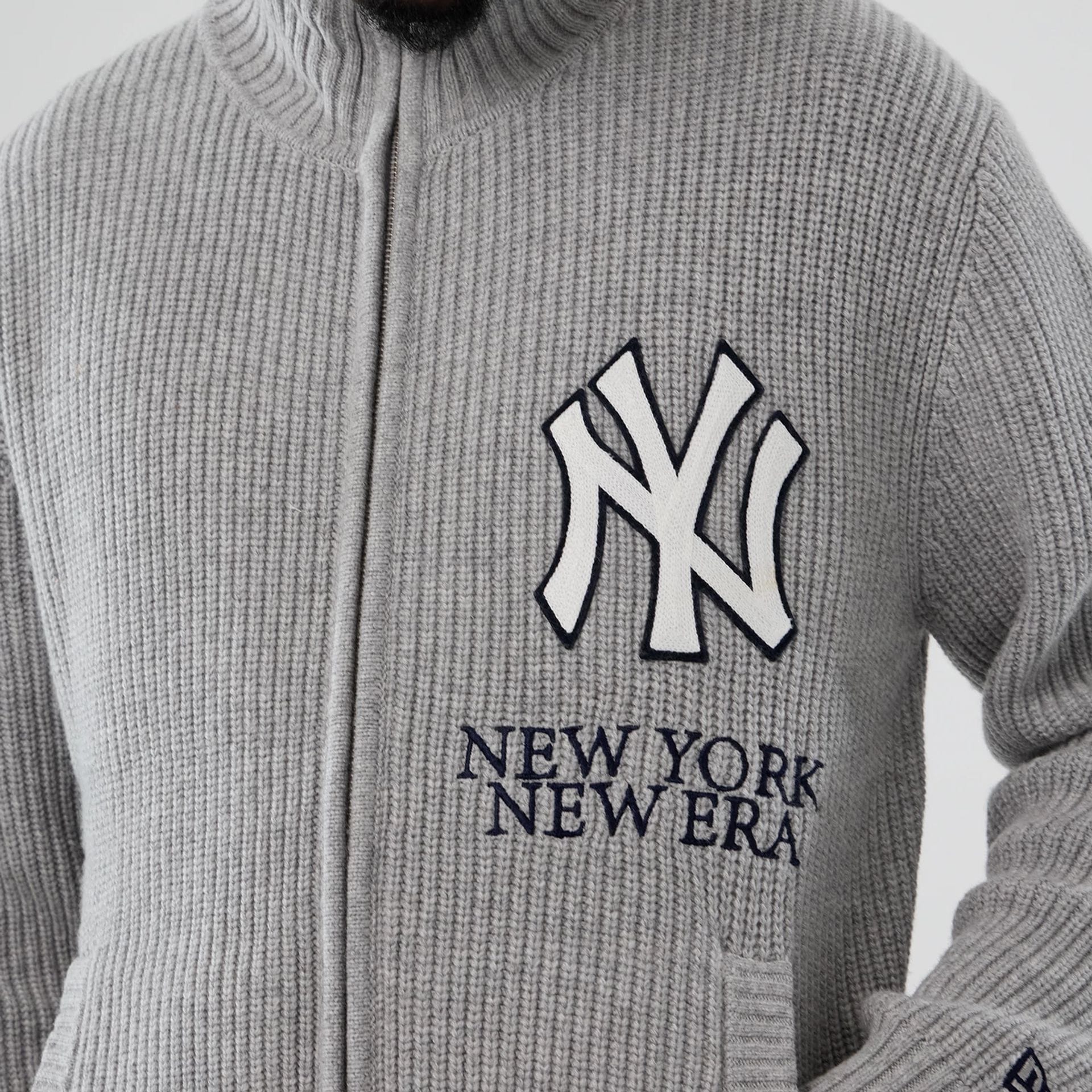 New York Yankees MLB Grey Cardigan - Image 3