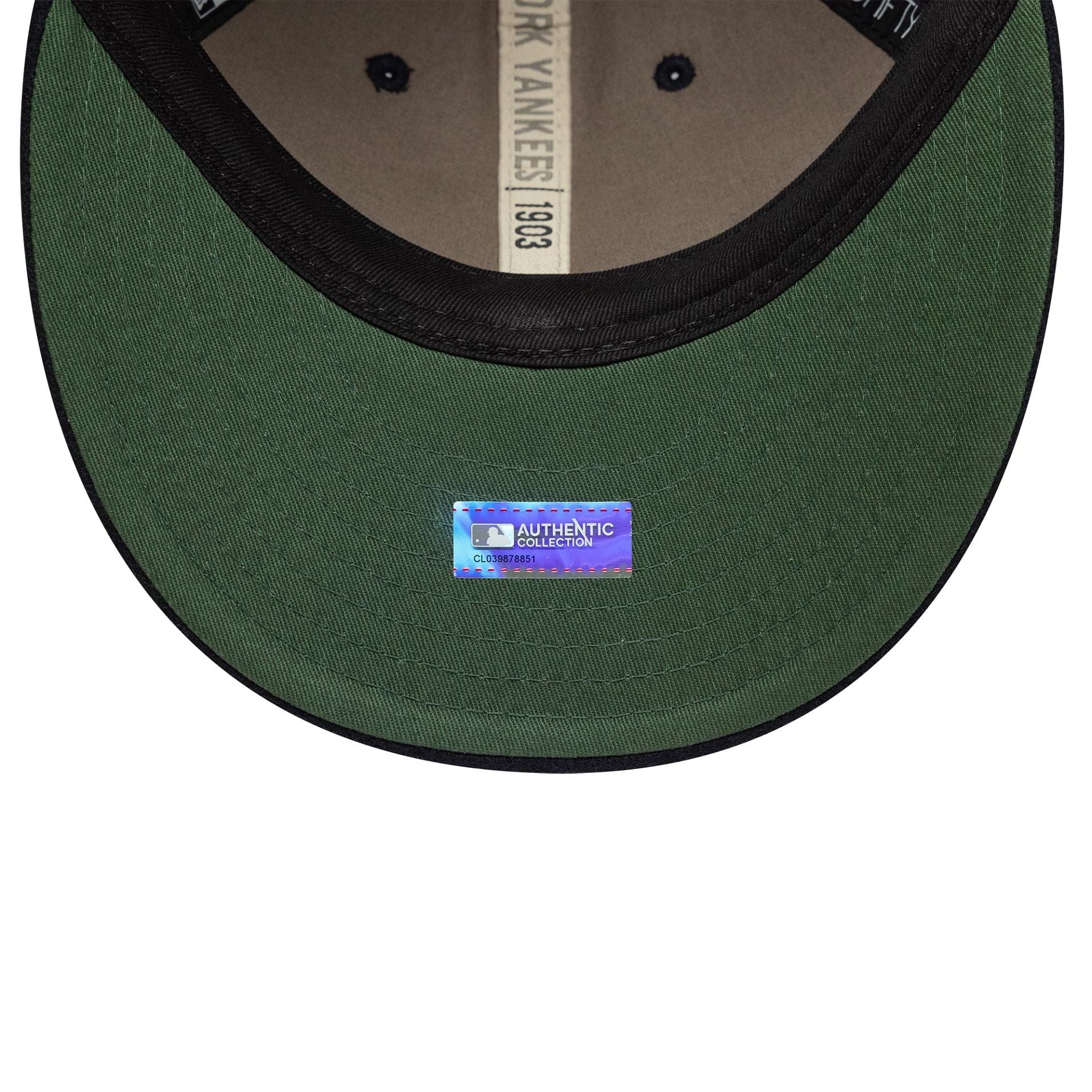 New York Yankees MLB Heritage Navy Retro Crown 9FIFTY Cap - Image 5
