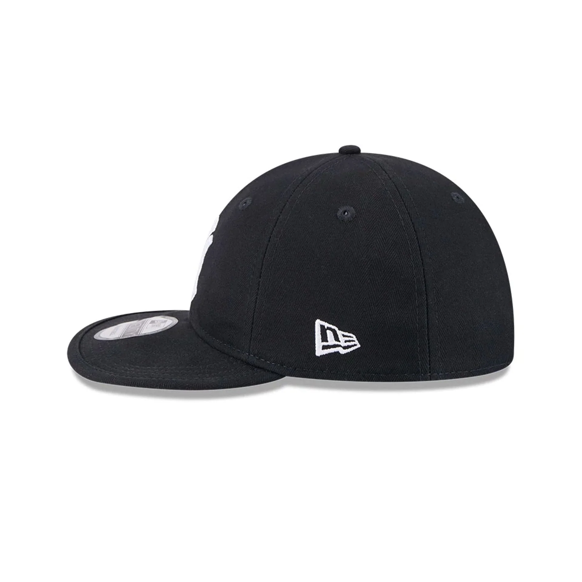 New York Yankees MLB Herringbone Navy 9TWENTY Adjustable Cap - Image 5