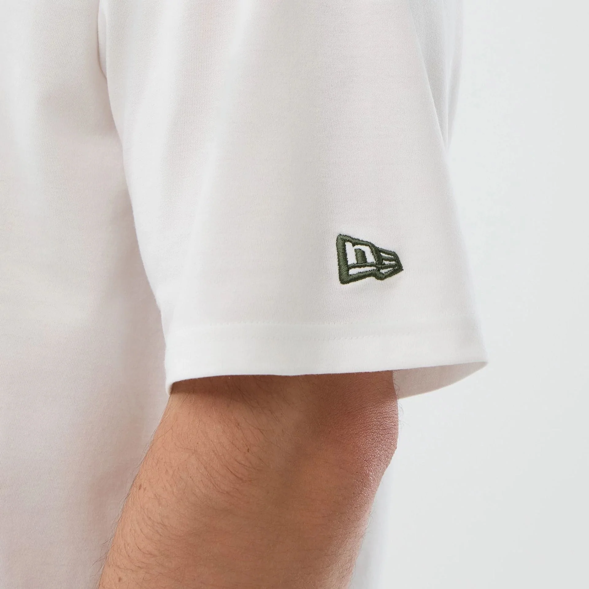 New York Yankees MLB Infill White Oversized T-Shirt - Image 8