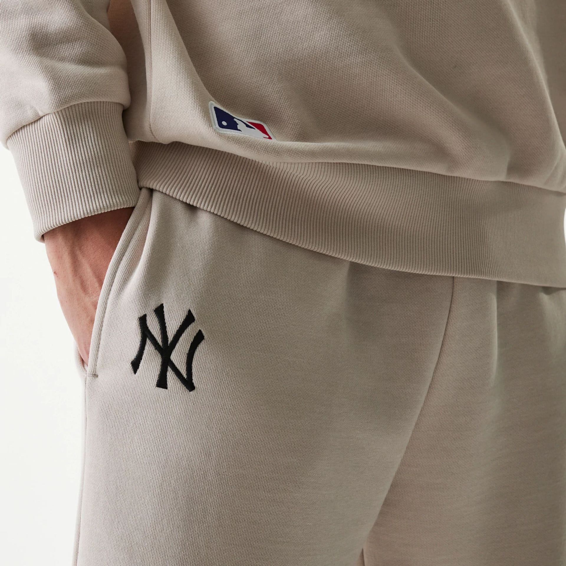 New York Yankees MLB League Essential Cream Joggers - Image 6