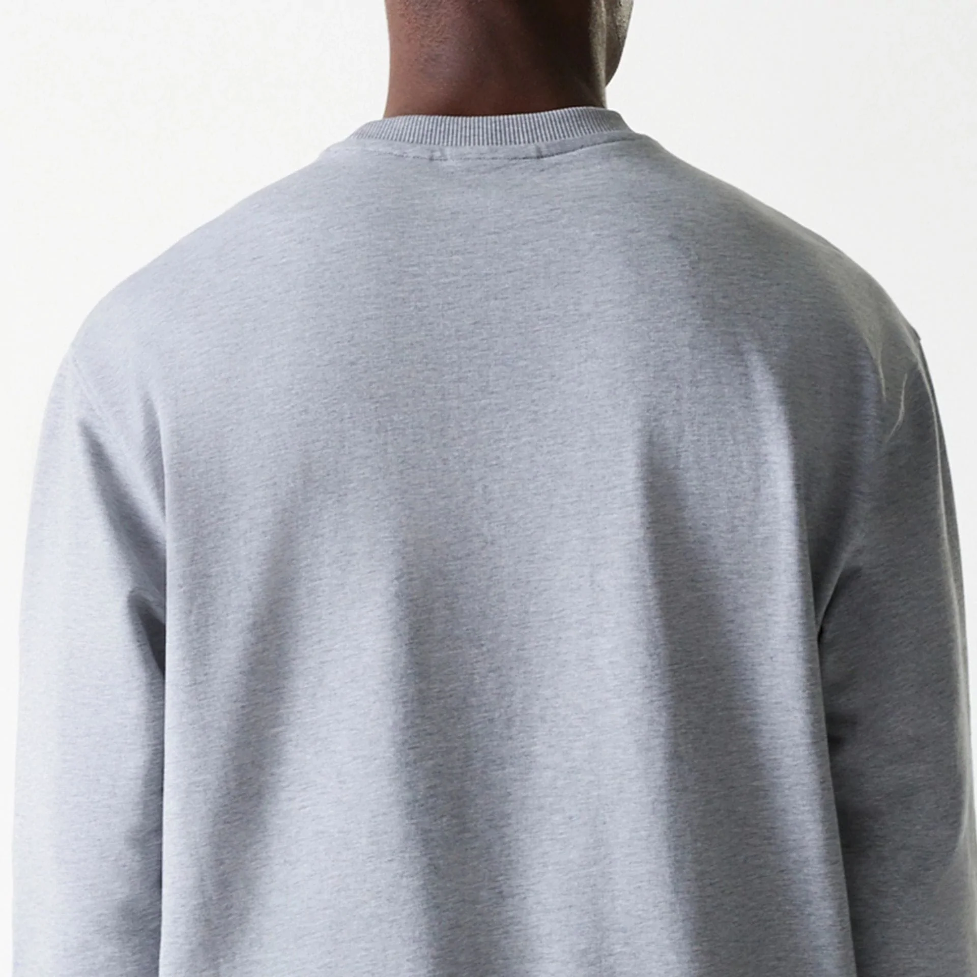 New York Yankees MLB League Essential Midi Grey Oversized Crew Neck Sweater - Image 8