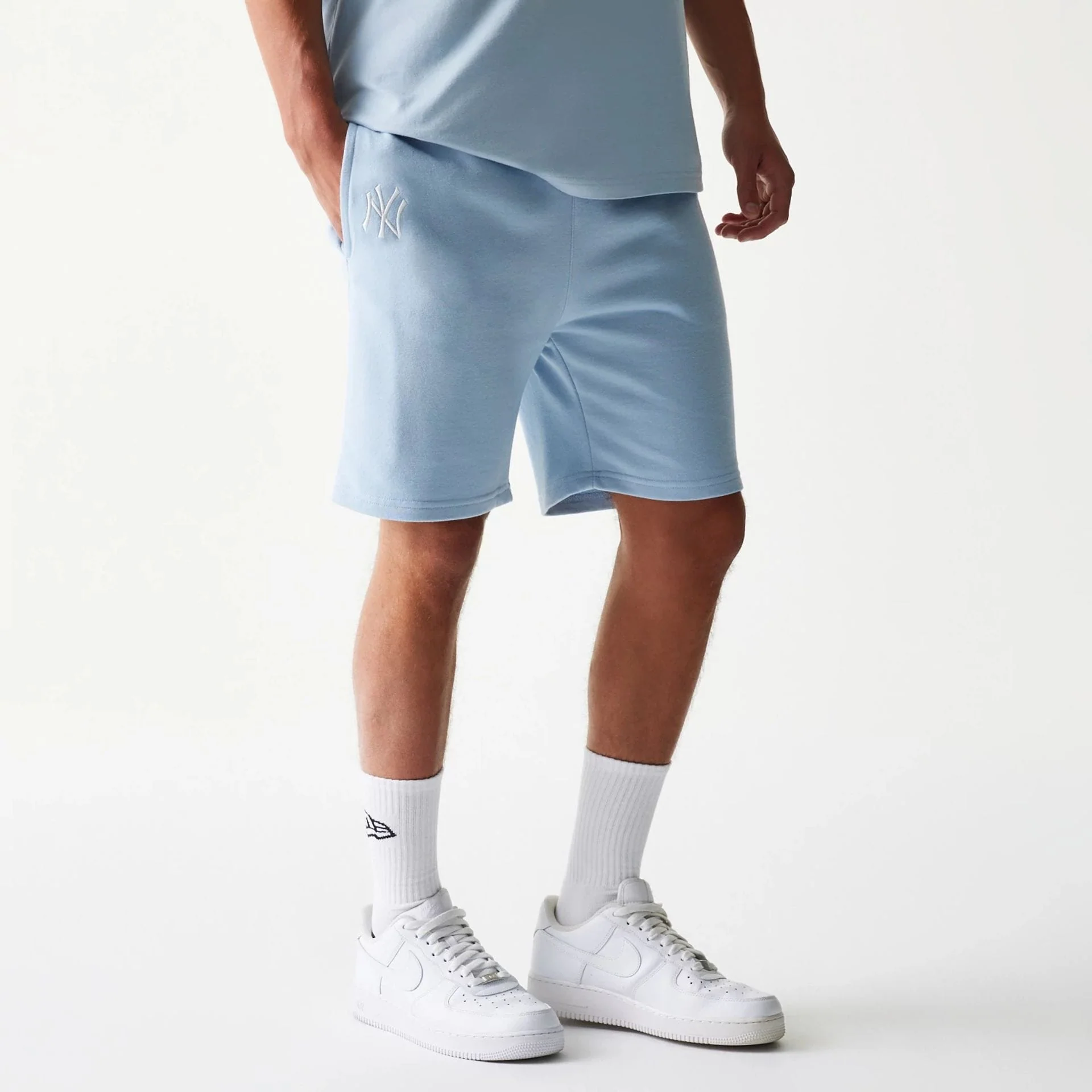 New York Yankees MLB League Essential Midi Pastel Blue Shorts - Image 3