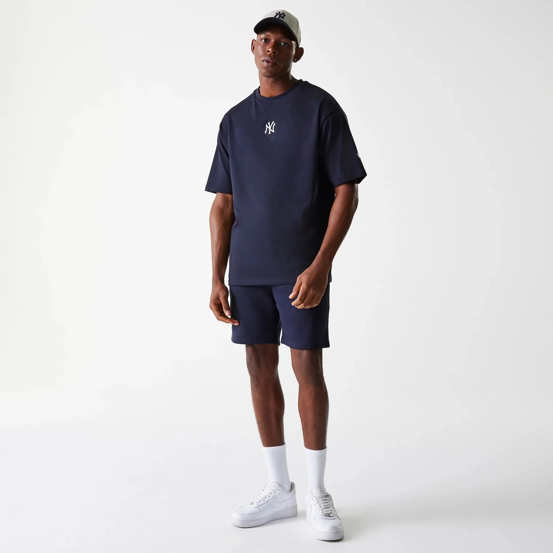 New York Yankees MLB League Essential Navy Oversized T-Shirt - Image 7