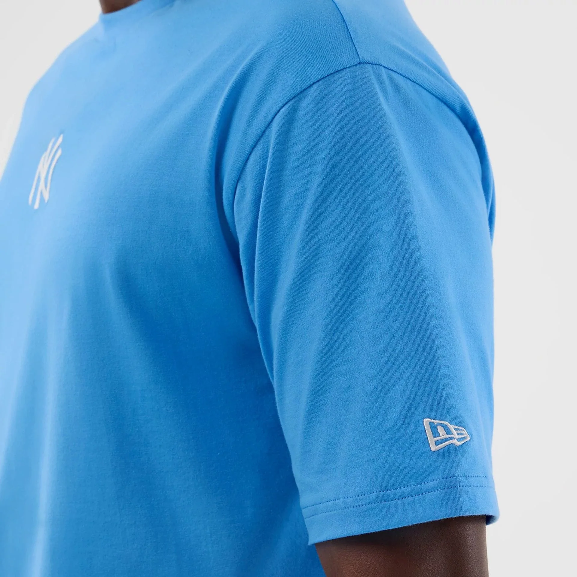 New York Yankees MLB League Essential Pastel Blue Oversized T-Shirt - Image 5