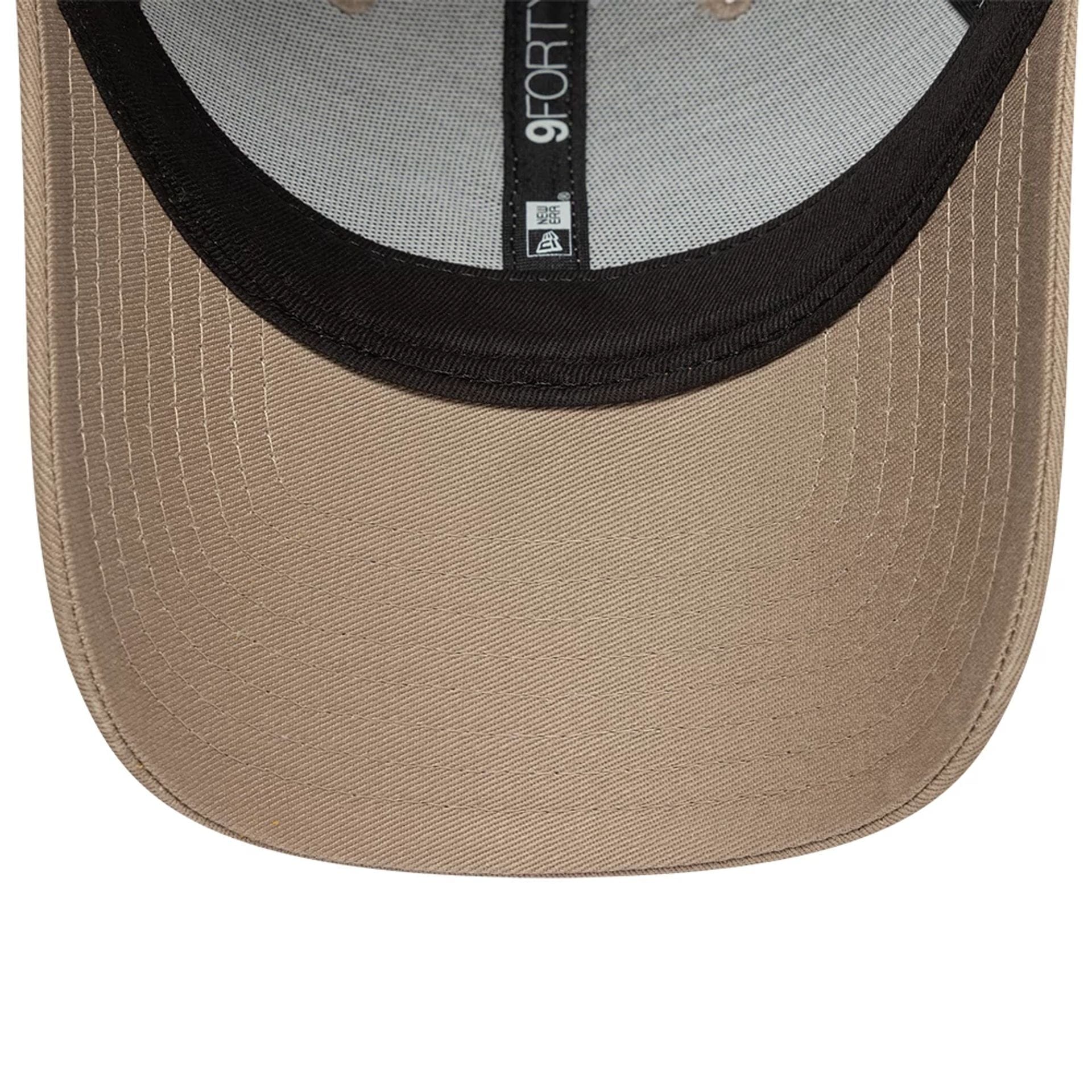 New York Yankees MLB League Essential Pastel Brown 9FORTY Adjustable Cap - Image 5
