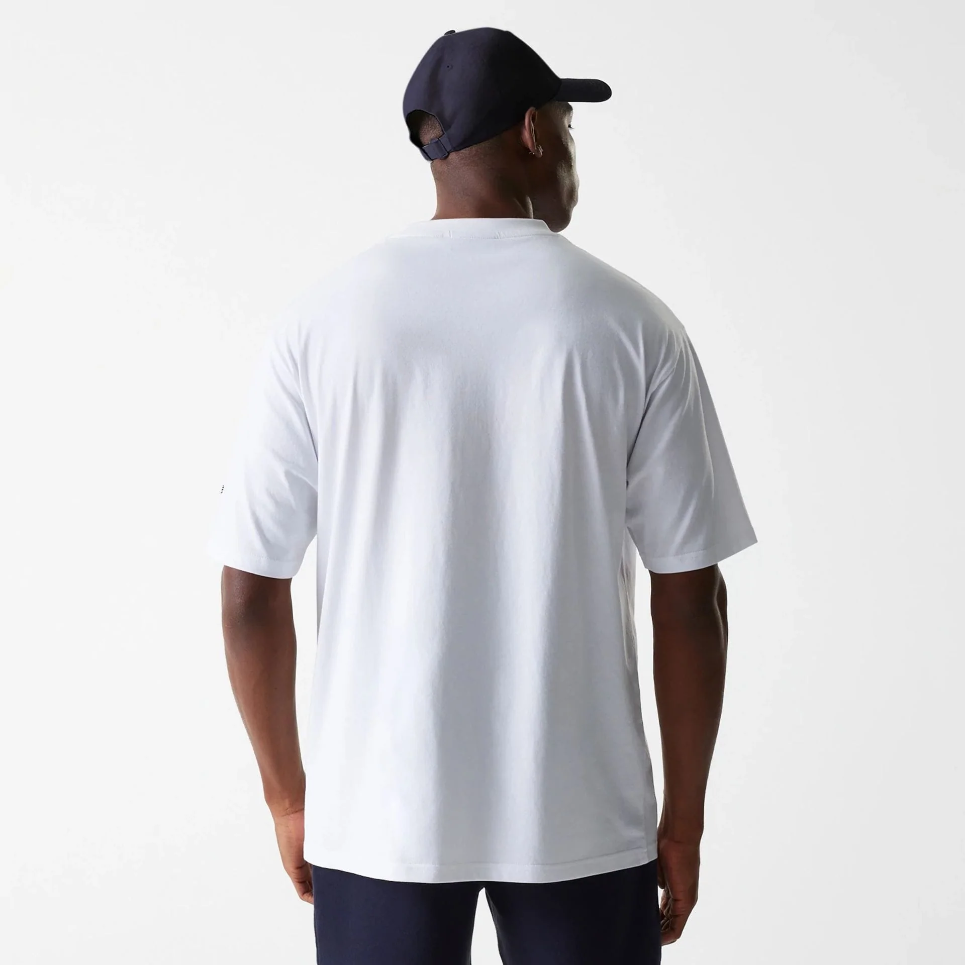New York Yankees MLB League Essential White Oversized T-Shirt - Image 2