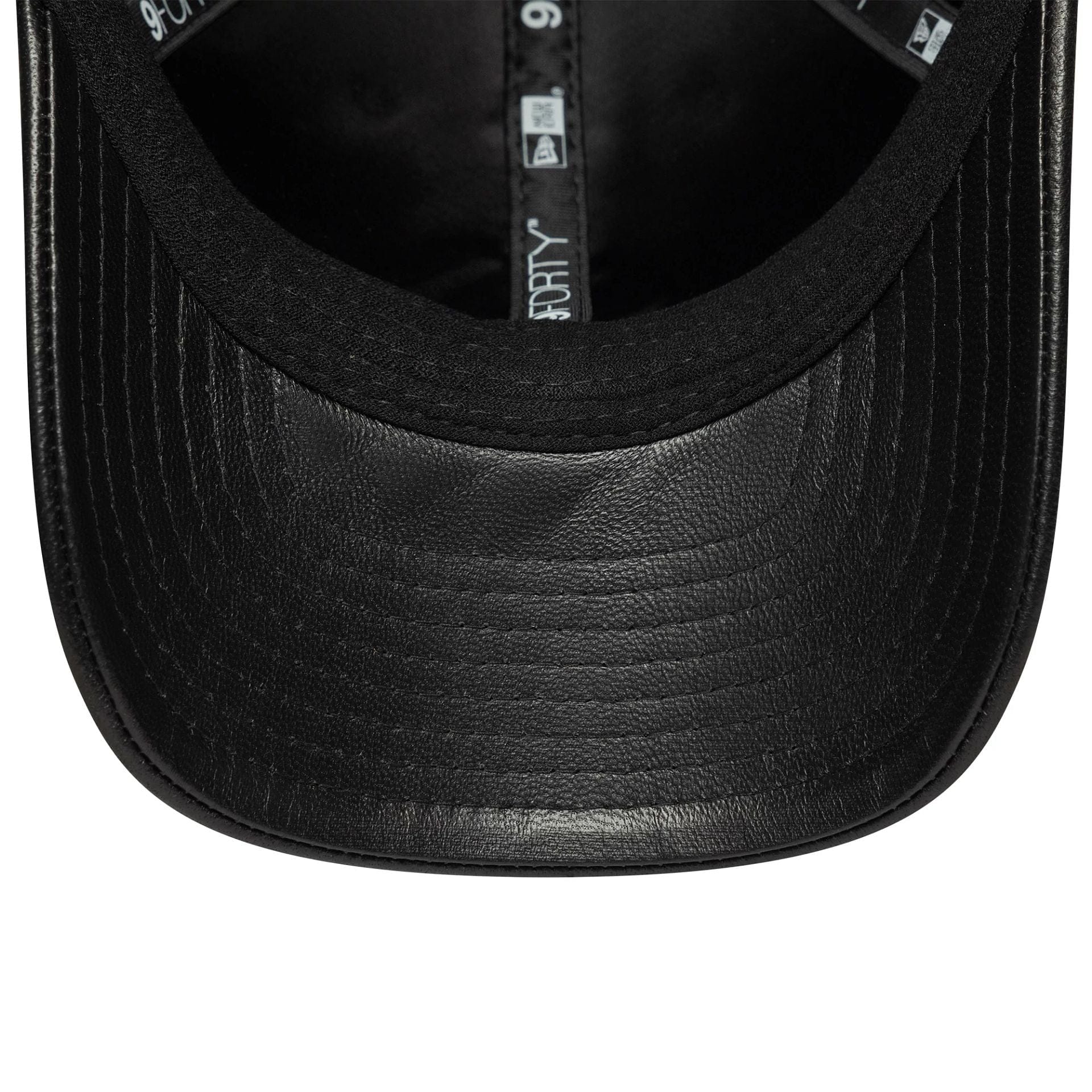 New York Yankees MLB Leather Black 9FORTY M-Crown Adjustable Cap - Image 5