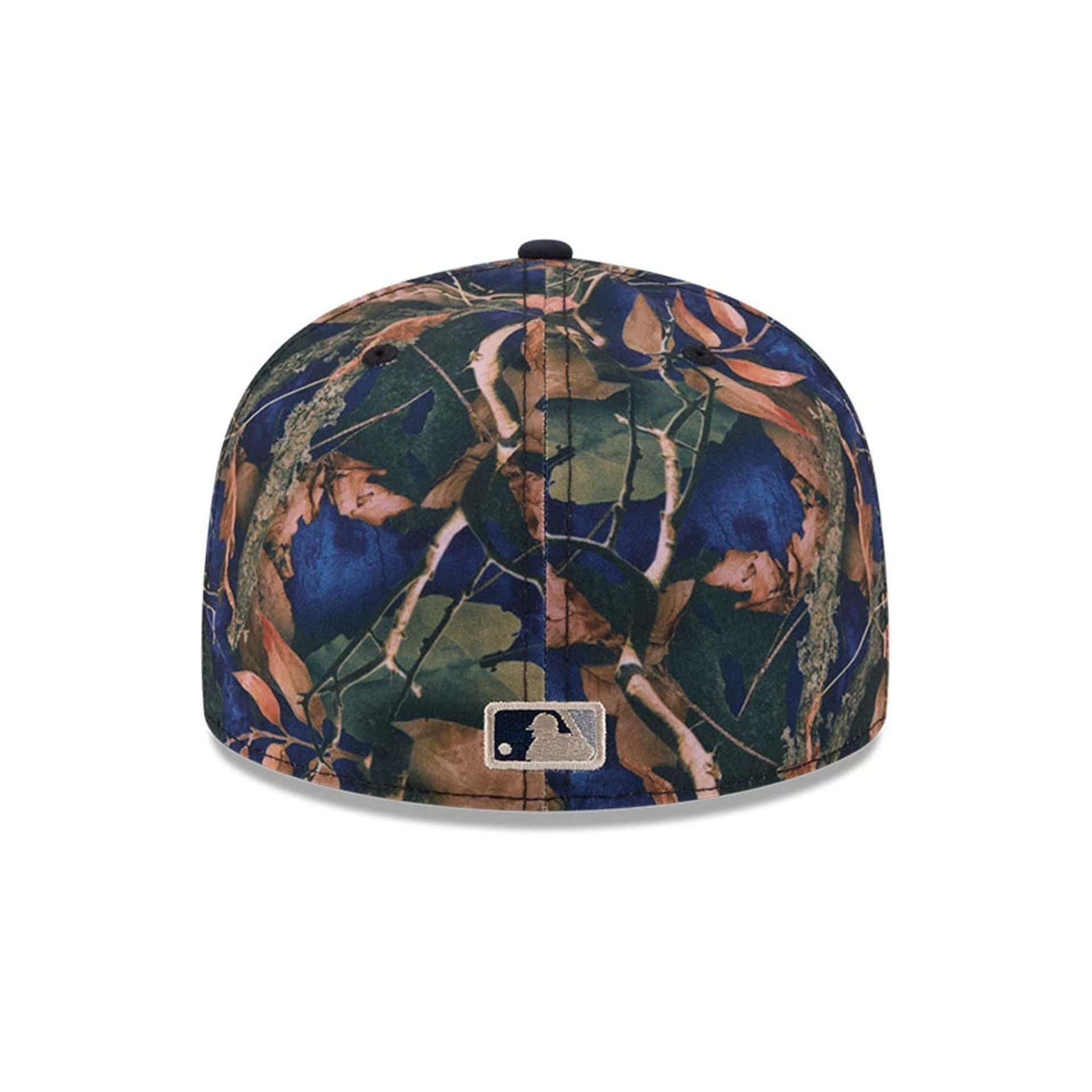 New York Yankees MLB Leaves Navy 59FIFTY Fitted Cap - Image 7