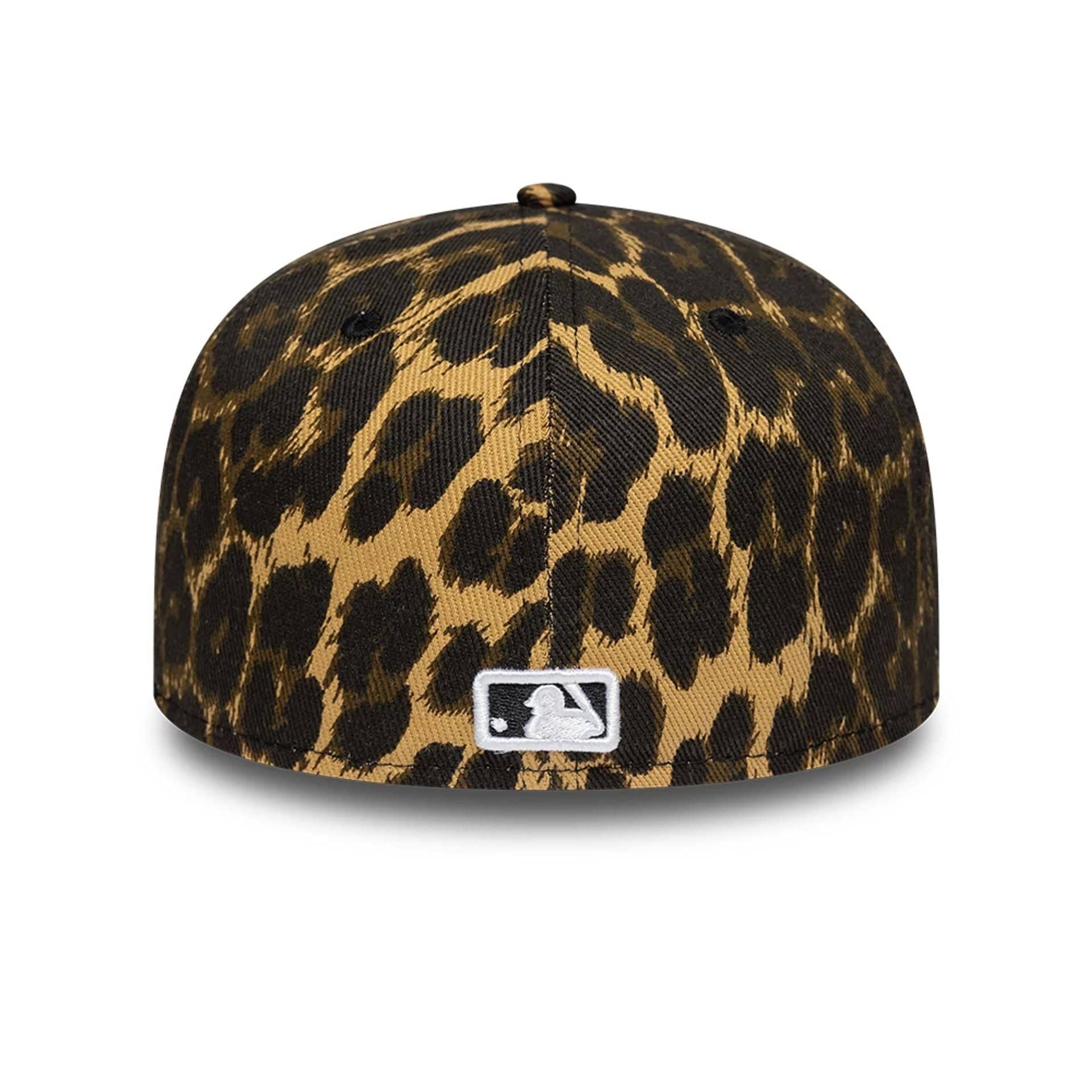 New York Yankees MLB Leopard Black 59FIFTY Fitted Cap - Image 5