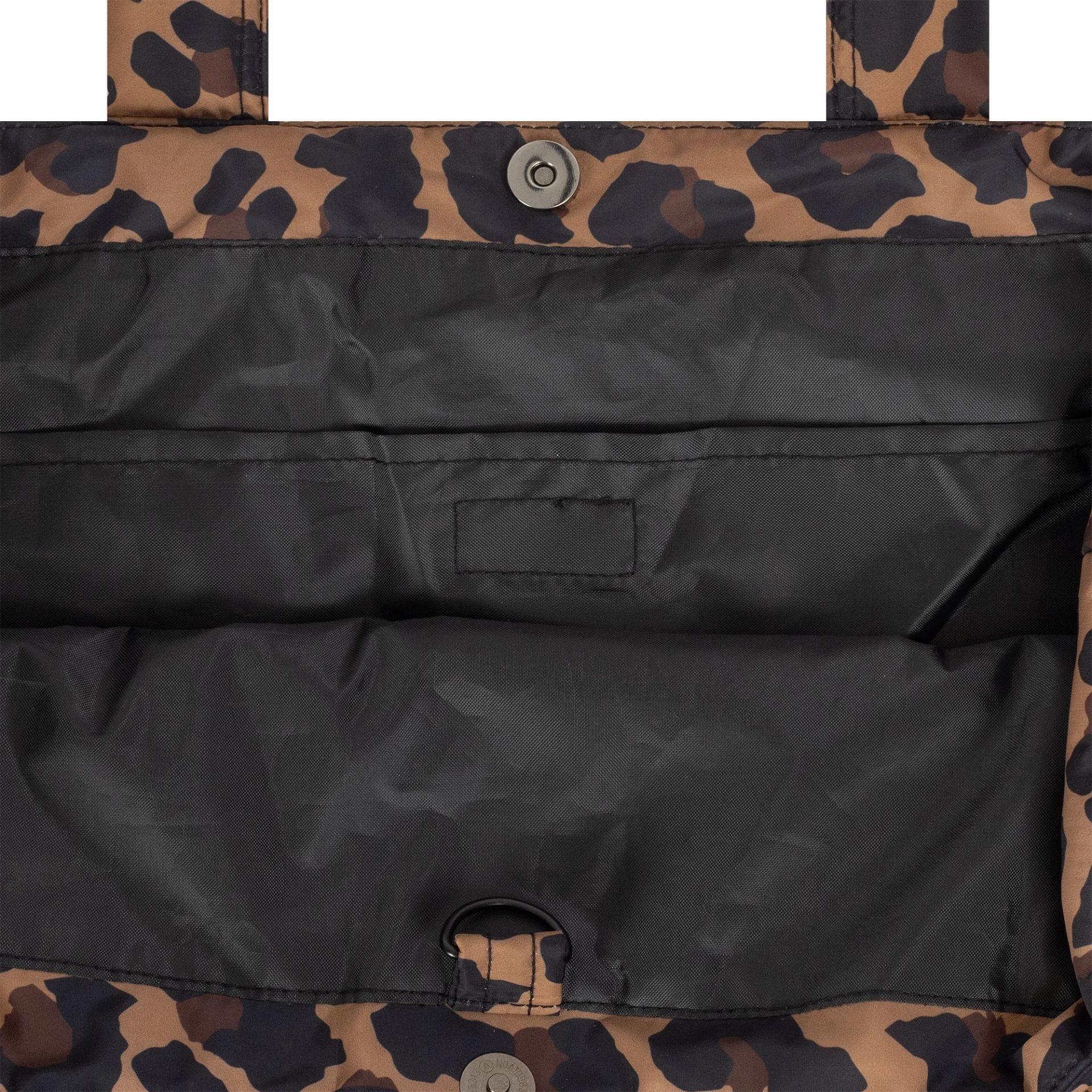 New York Yankees MLB Leopard Quilted All Over Print Tote Bag - Image 5