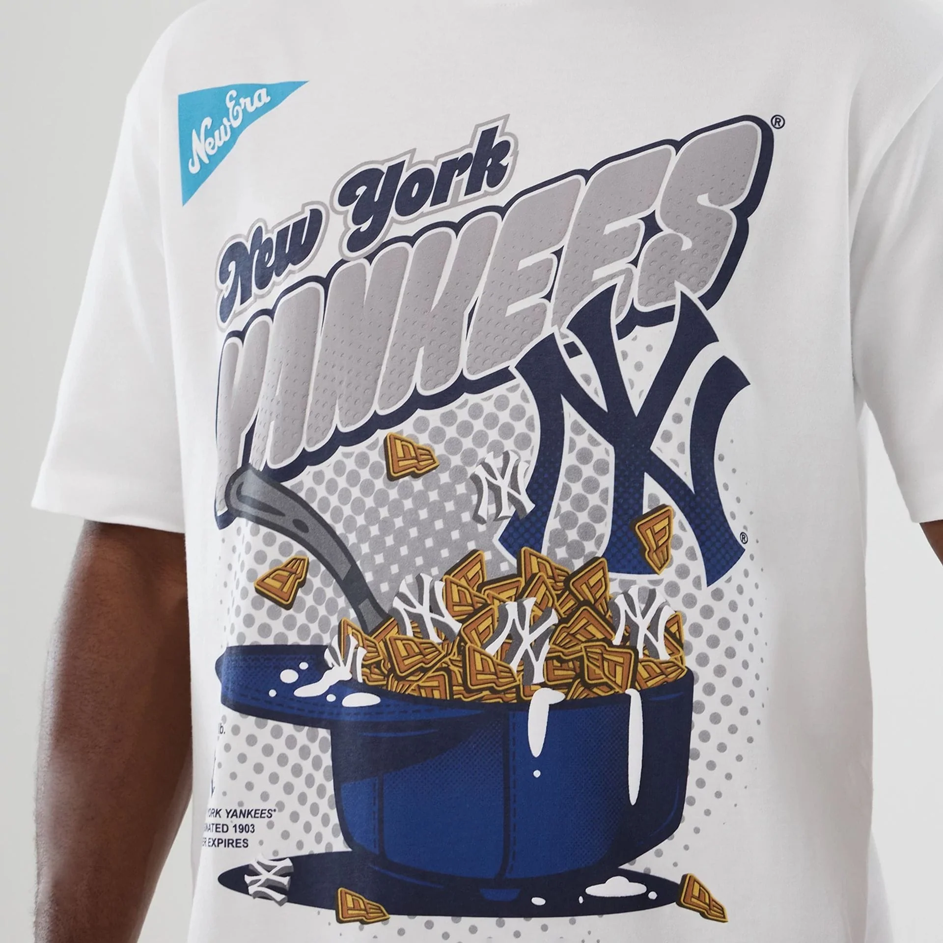 New York Yankees MLB Lifestyle Graphic White T-Shirt - Image 4